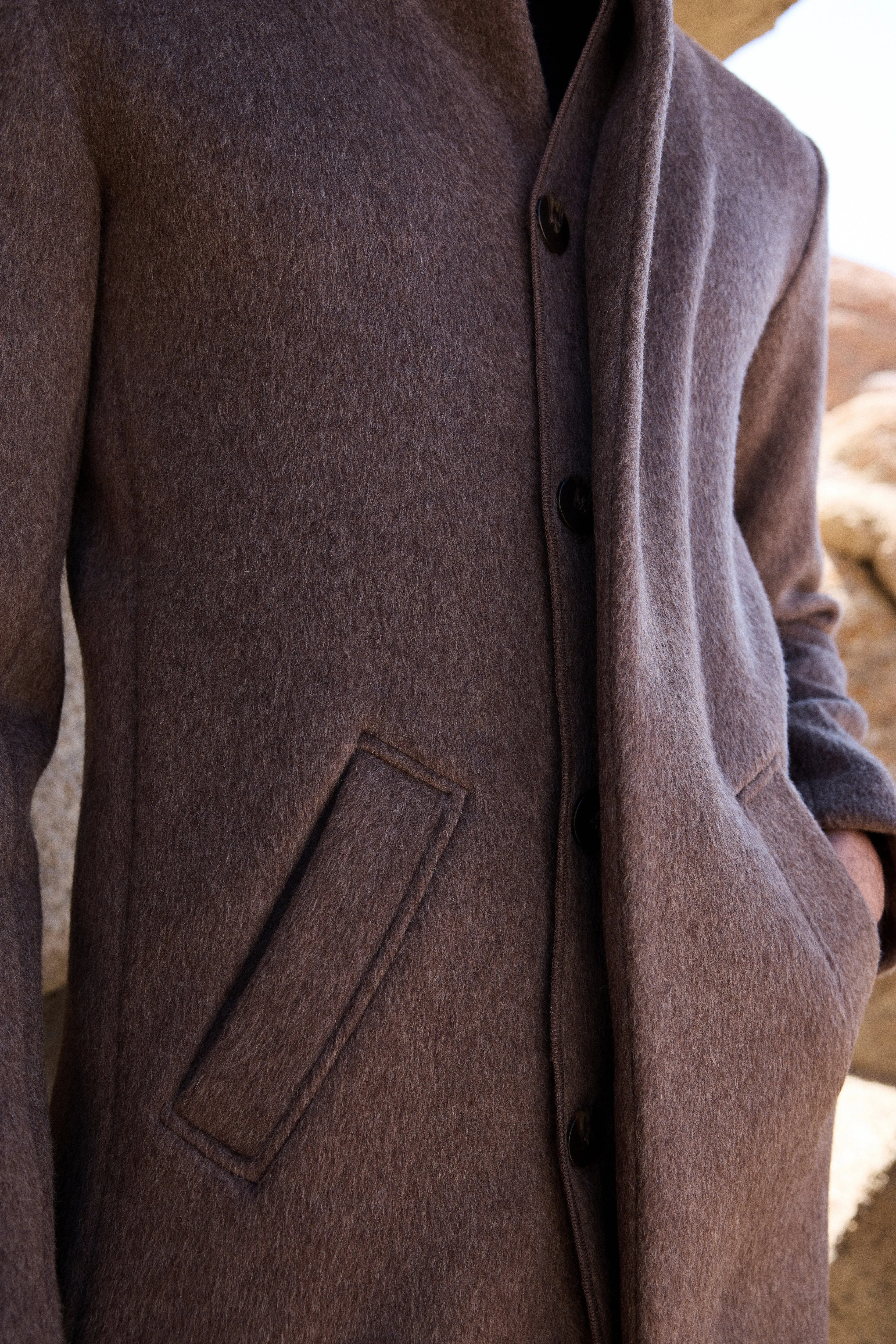 100% Merino Wool Long Coat- MAN (Bark)