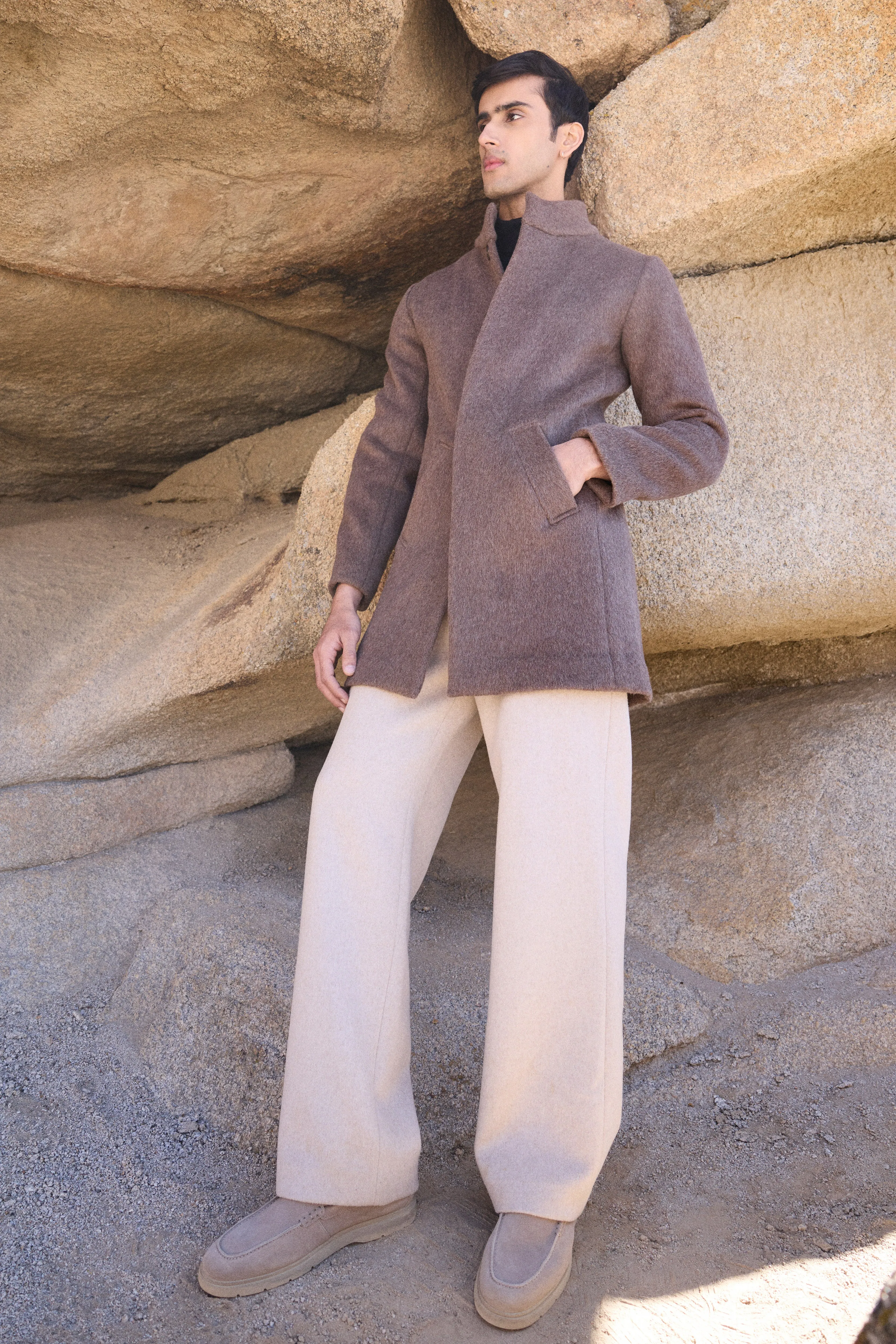 100% Merino Wool Long Coat- MAN (Bark)