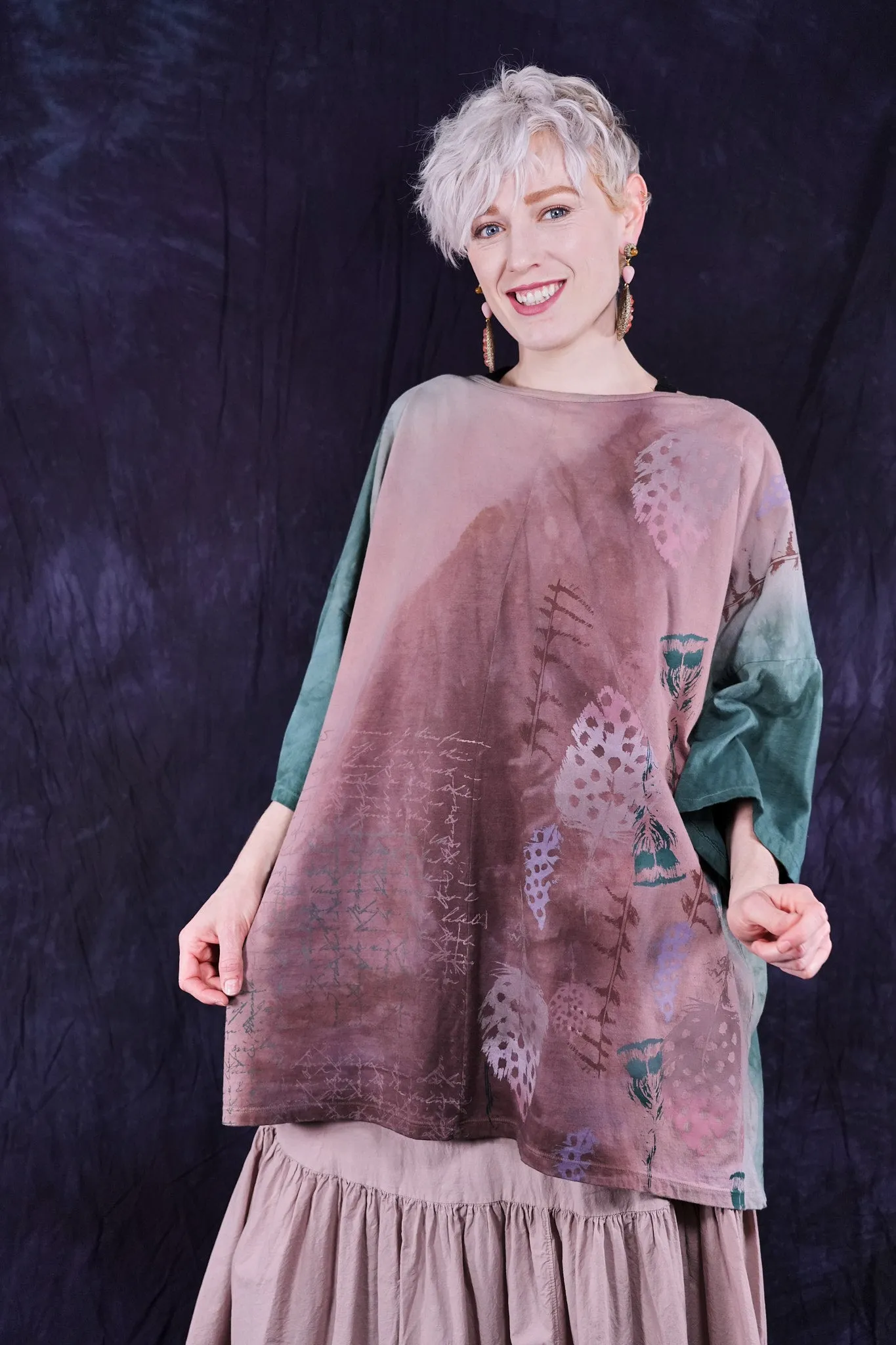 1236HD Line Tee Petroglyph 31"L (copper)