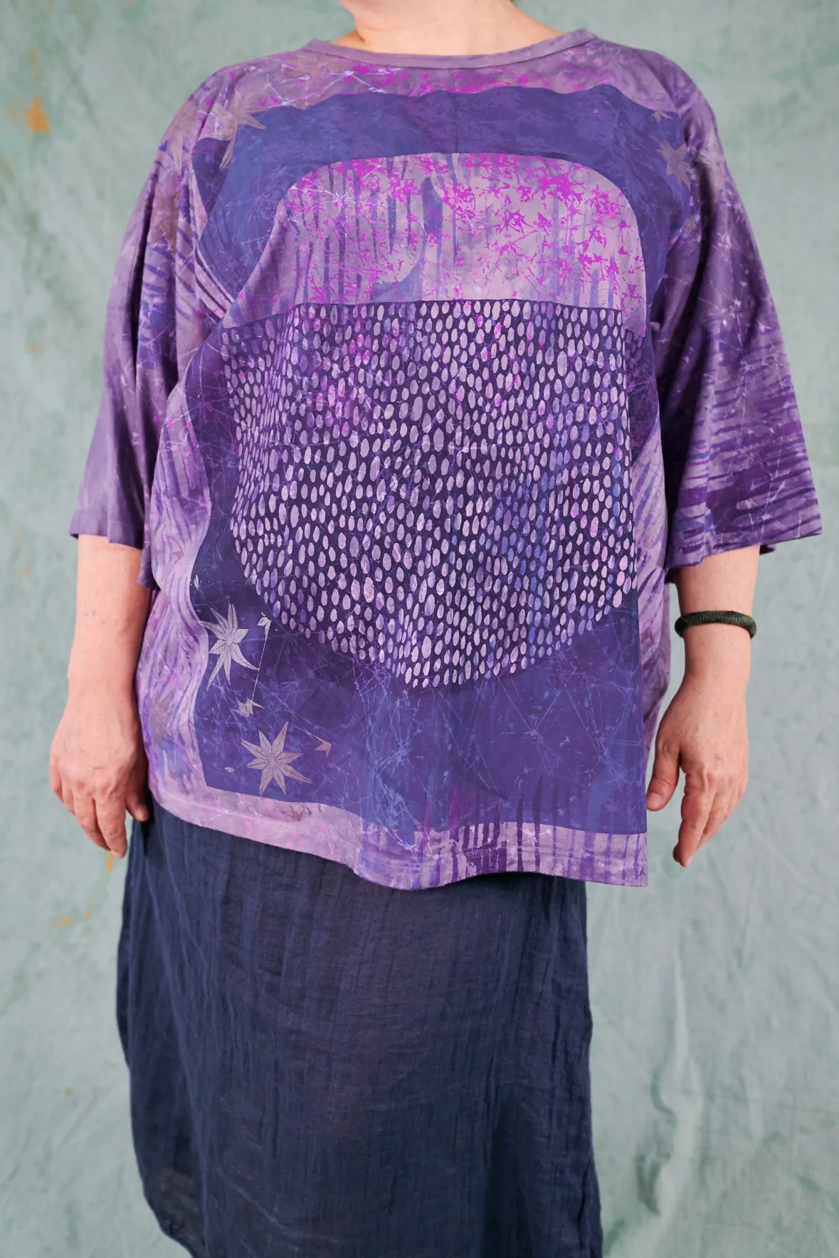 1236HD Line Tee-Purple Rain
