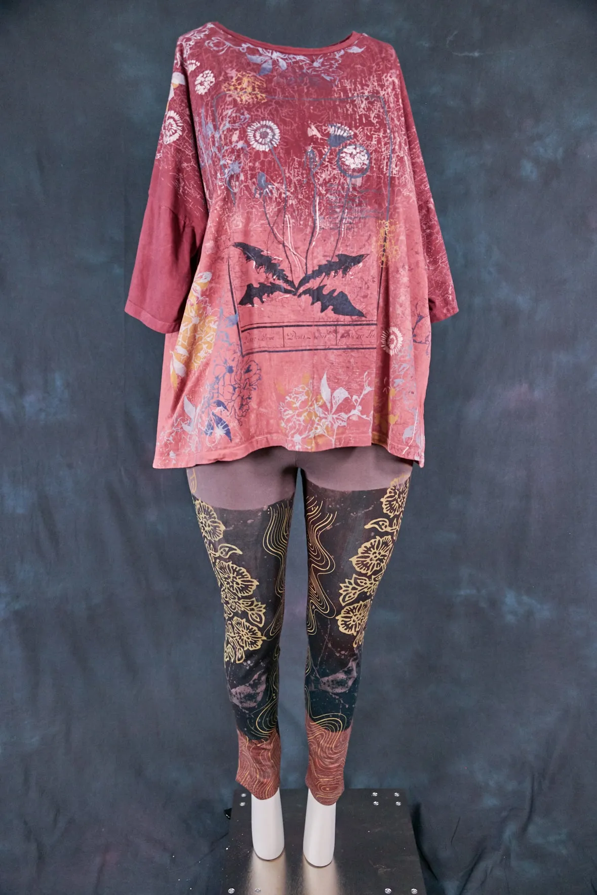 1236HD Line Tee-Sienna Merlot-Map and Bloom Wild Beauty 28.5"L