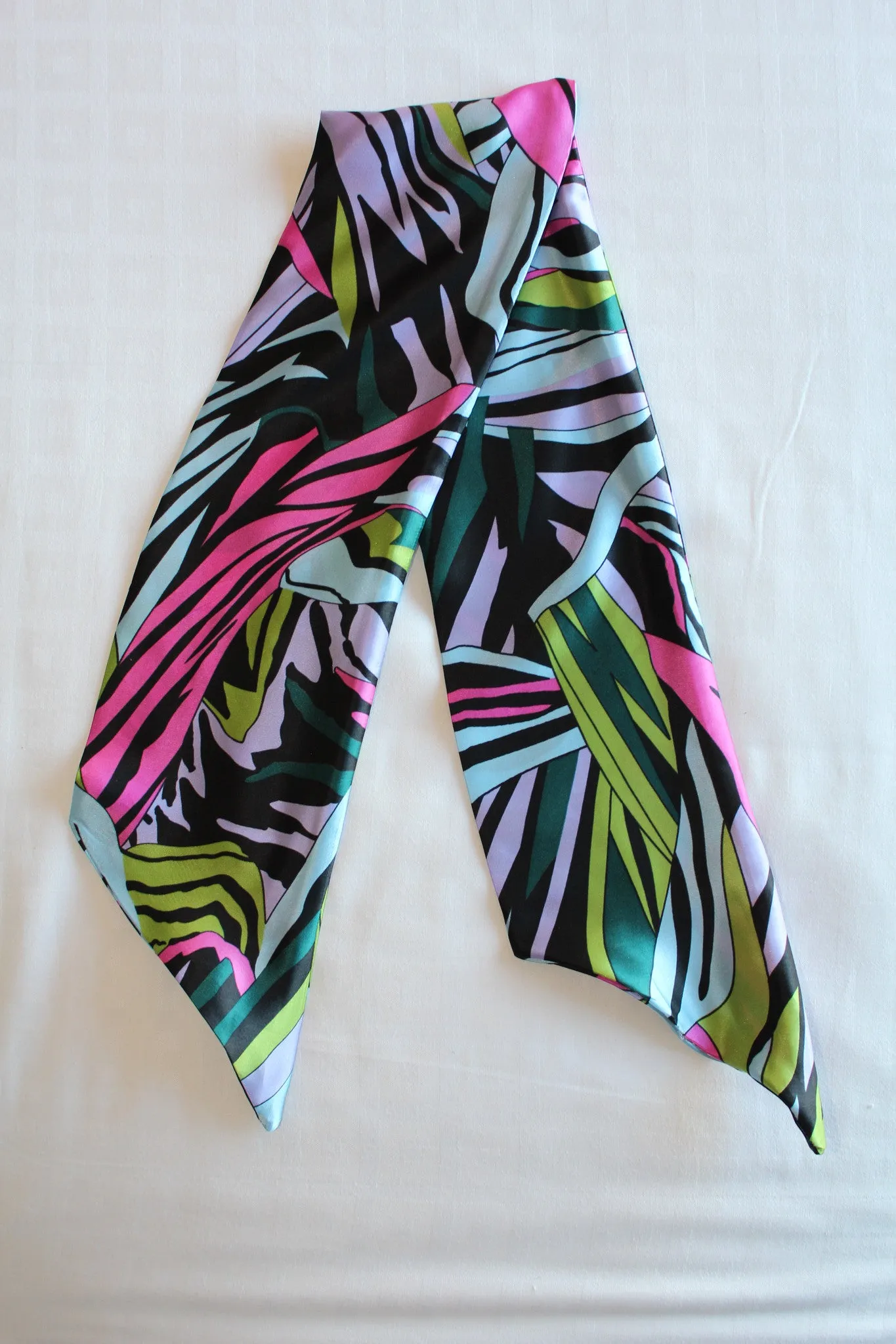 1261. Silk Zebra Wrap (Light Blue / Pink Multi)