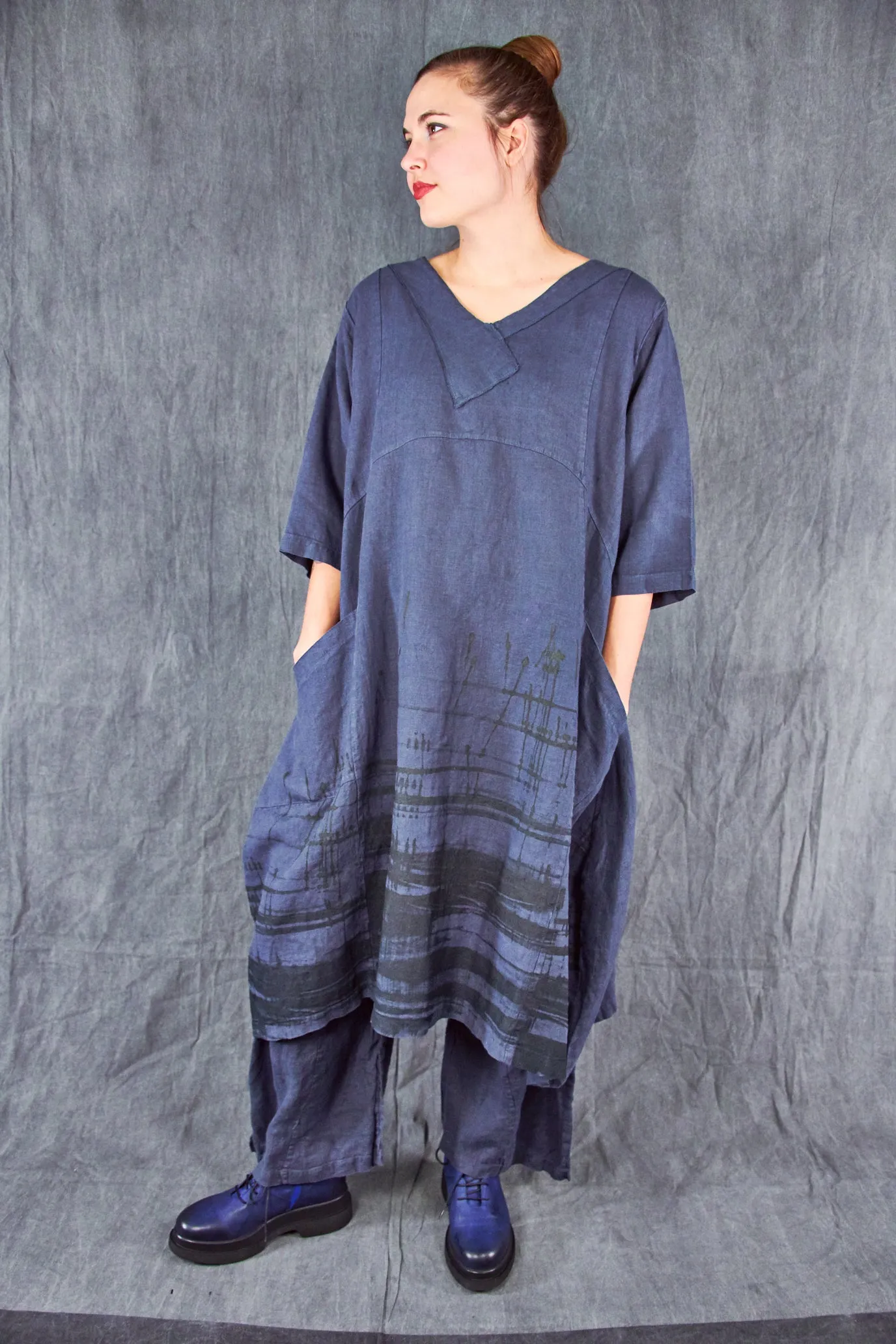 2133 Crossover Linen Tunic Nightwatch-P