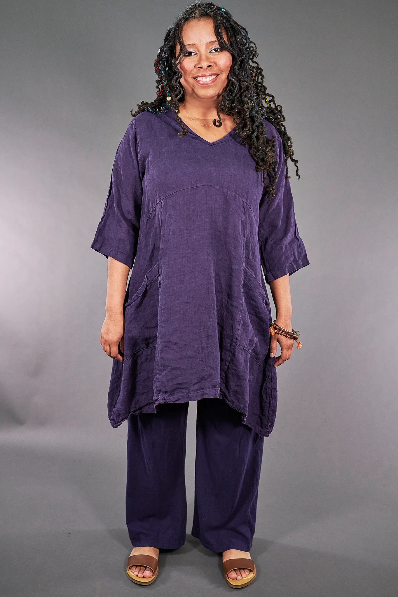 2185 Long V Urchin with Pockets Violet Ink-U