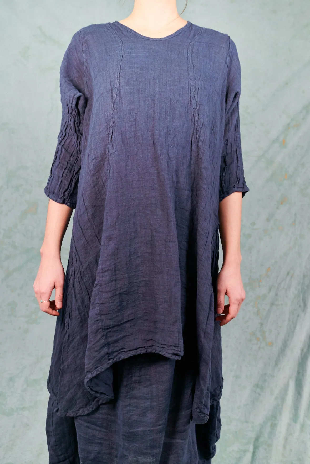 2193 Sun Drawing Tunic-Blue Ink-U