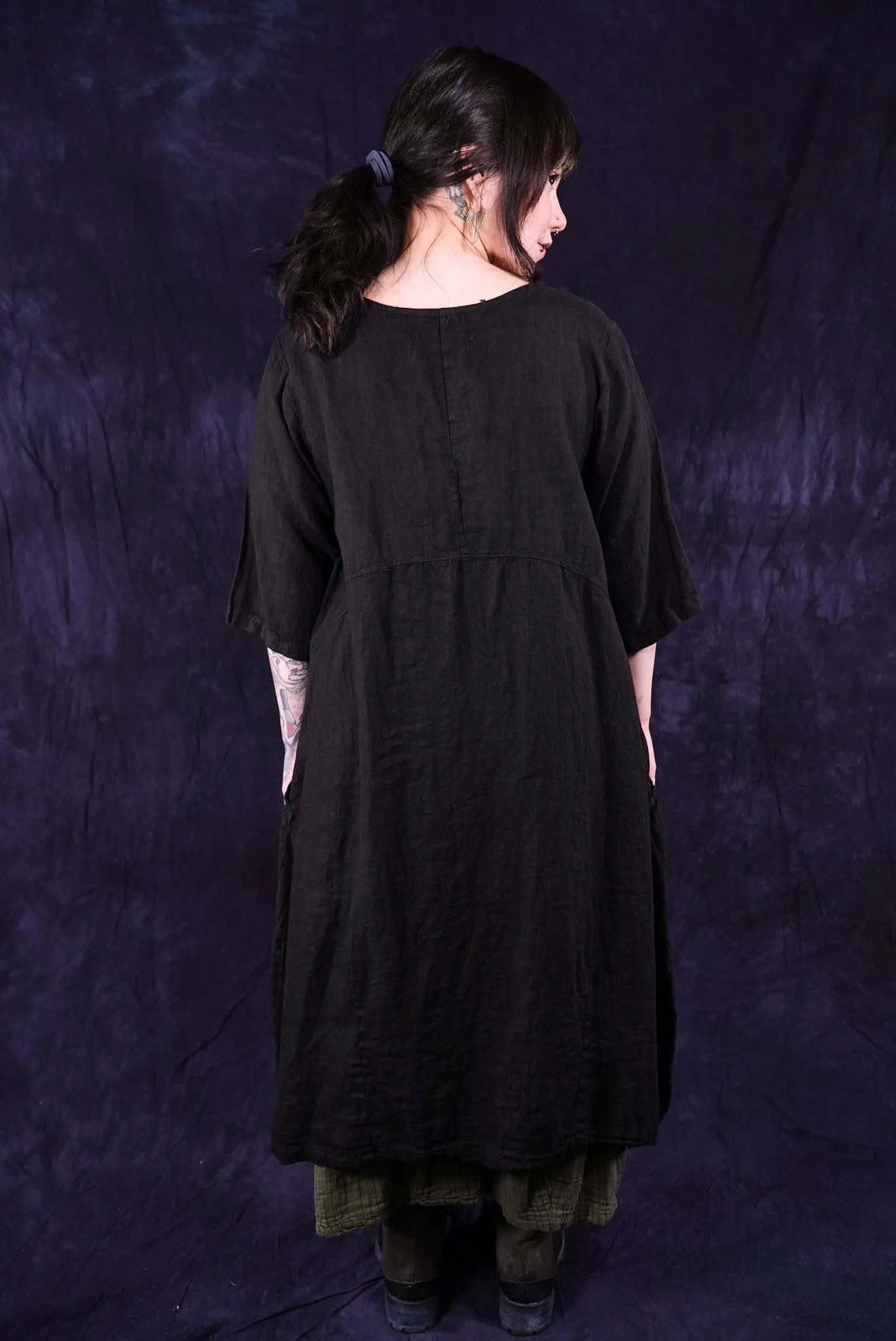 2195 Serenade Tunic Black-U