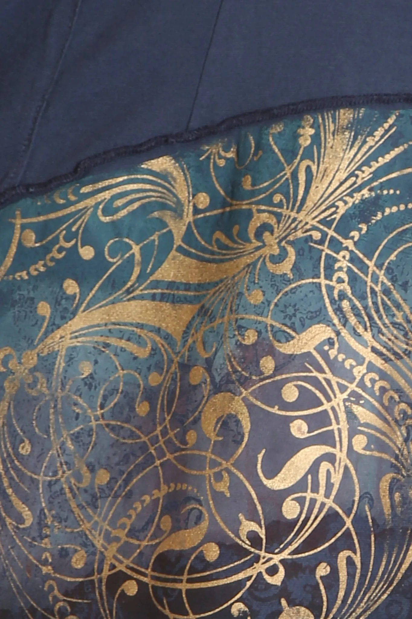 2222 Vector Tunic Mood Indigo printed