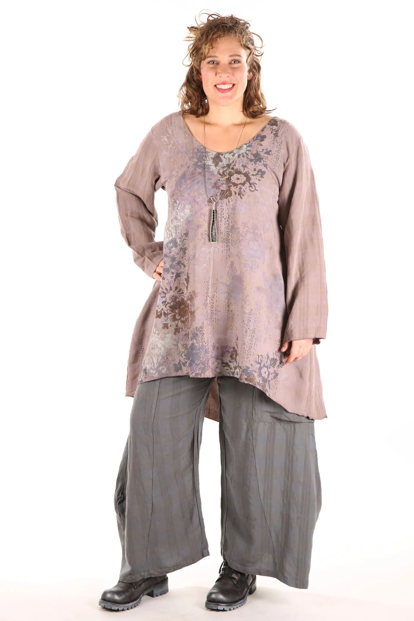 2238- Long Tunic Pink Quartz Floral Cascade