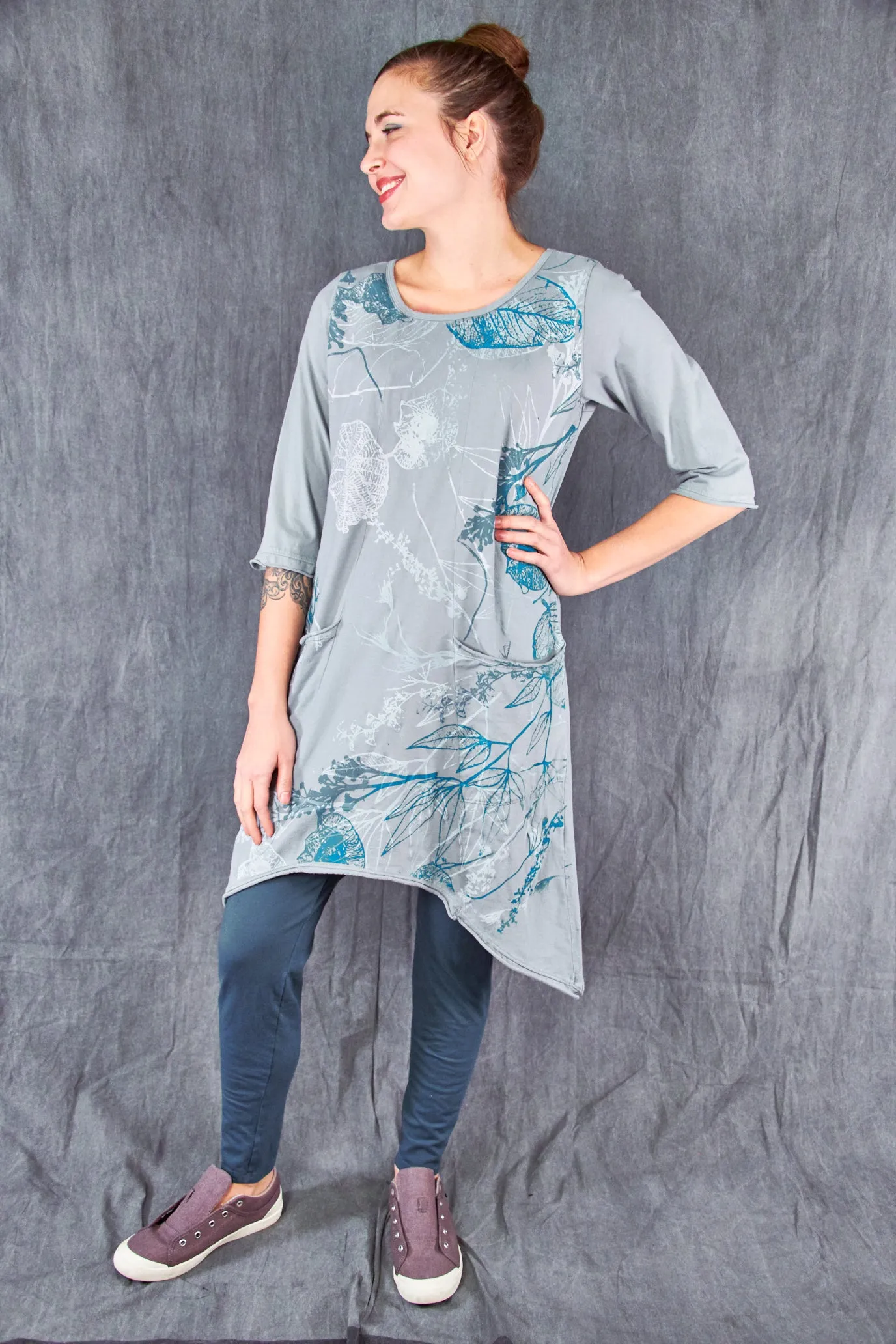 2334 Sunny Day Tunic Blue Dawn-Spring