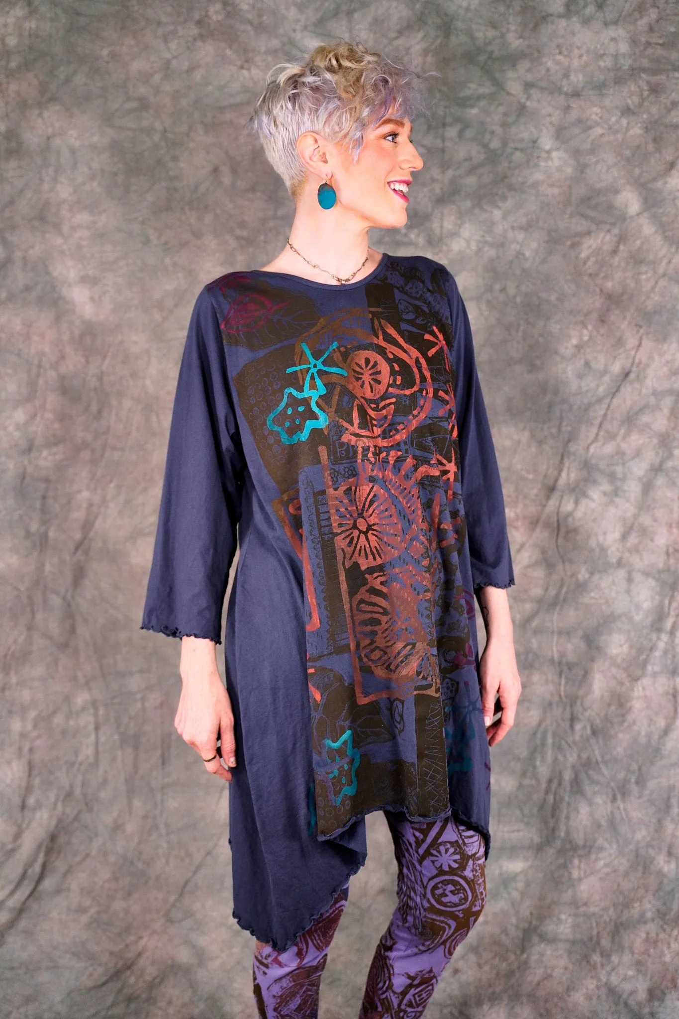 2361 Colorwheel Tunic Blackstone-P