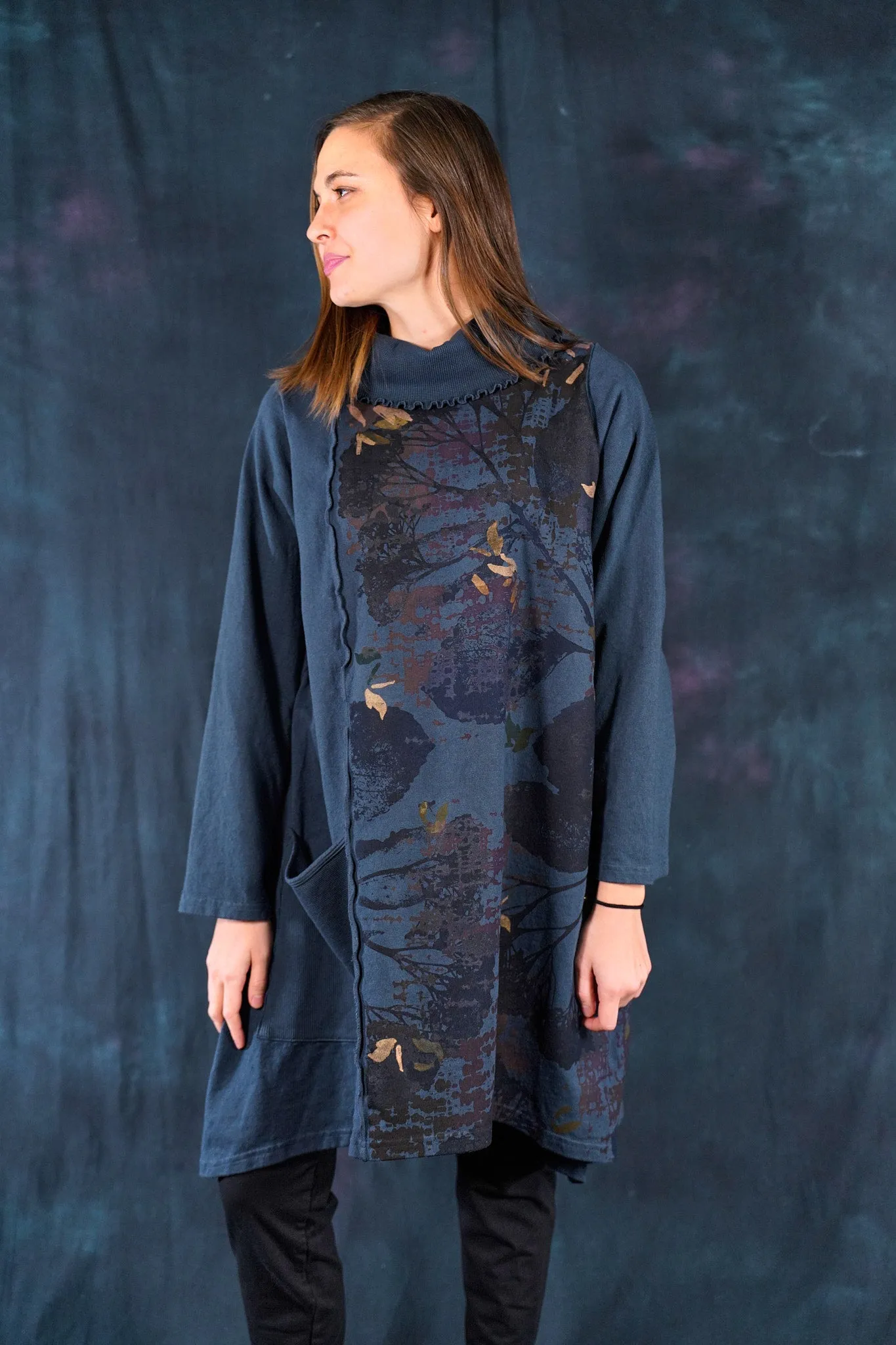 2362 Heavy Eco Cotton Pocket Tunic India Ink-P