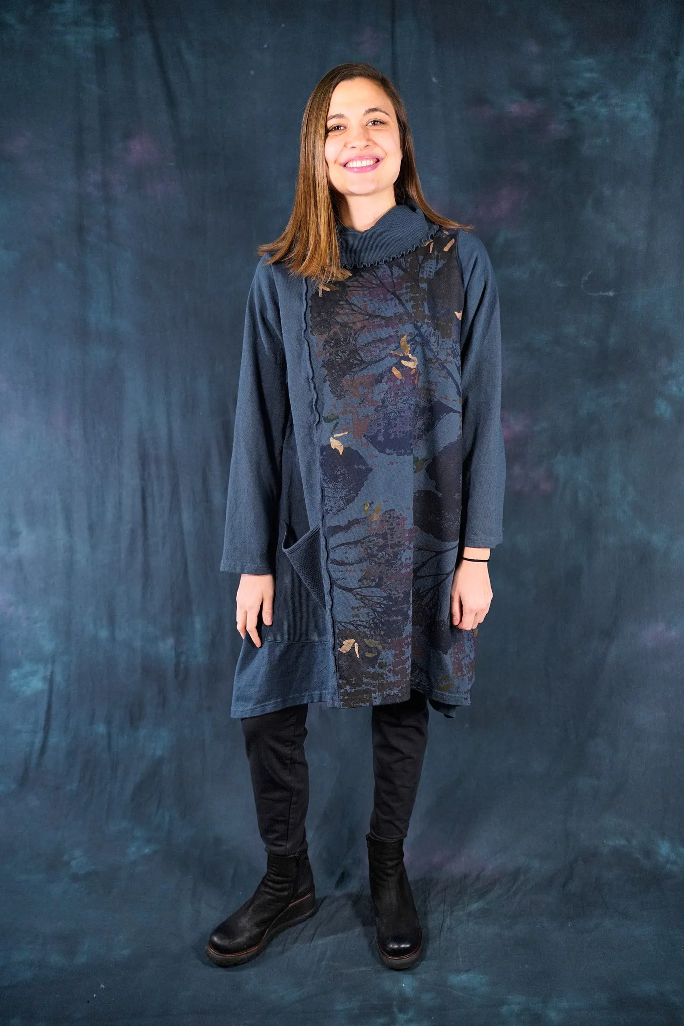 2362 Heavy Eco Cotton Pocket Tunic India Ink-P