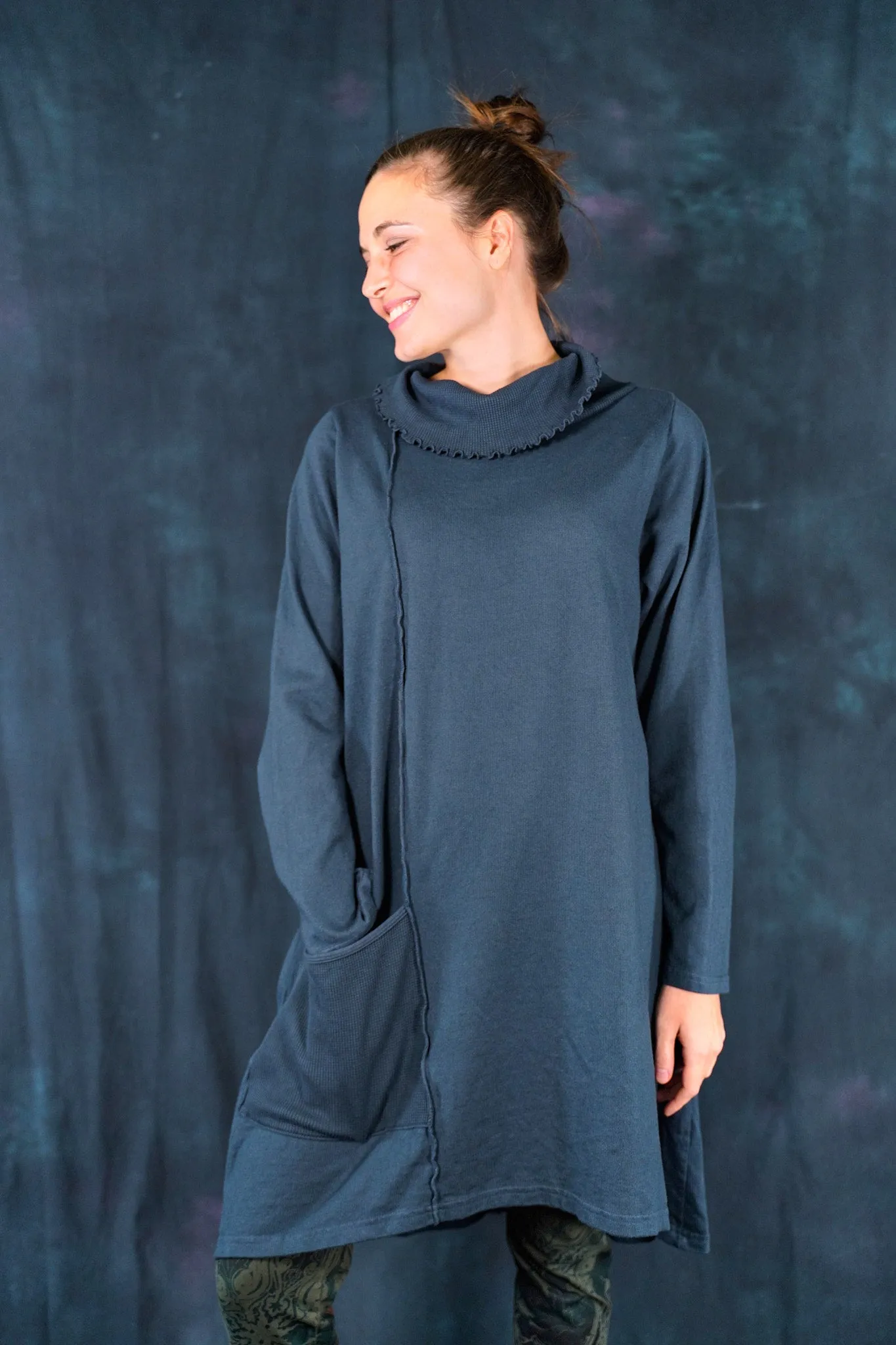 2362 Heavy Eco Cotton Pocket Tunic India Ink-U