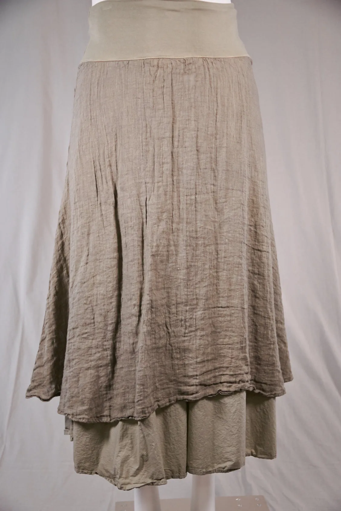 4177 Tiered Layer Skirt Lichen-U