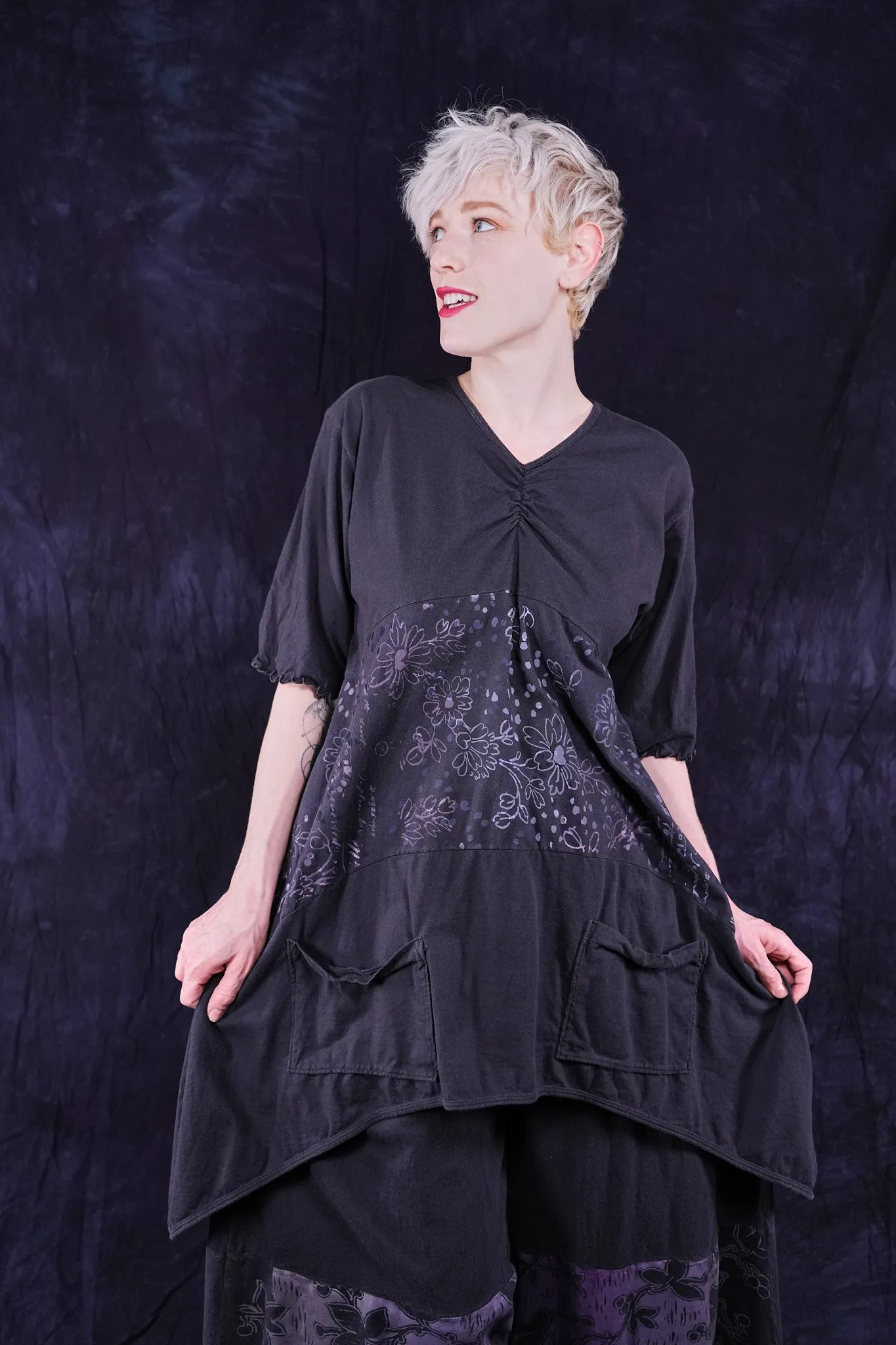 7253 Perfect Day Tunic Black Sand-P