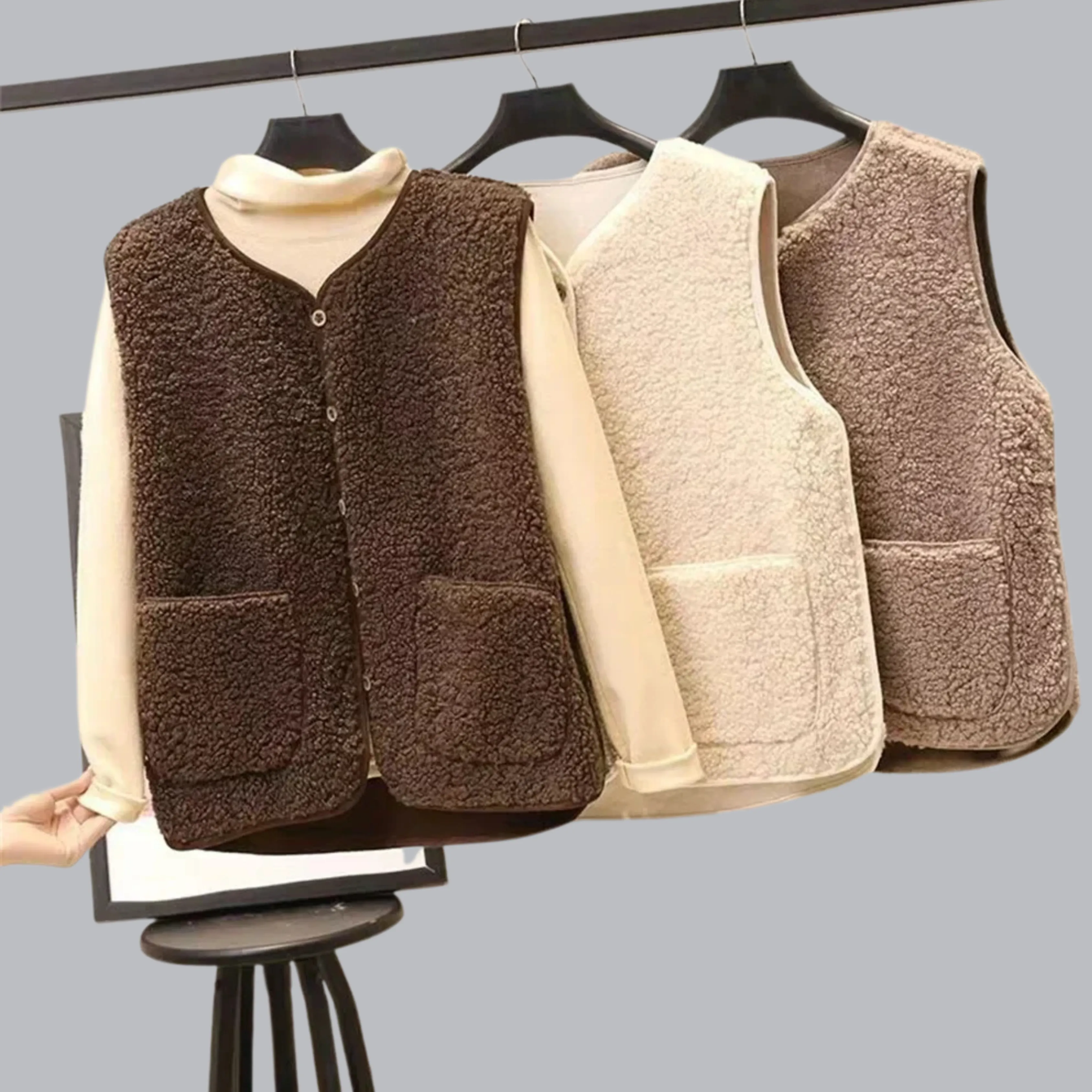 Adelie | Classic Women's Vest