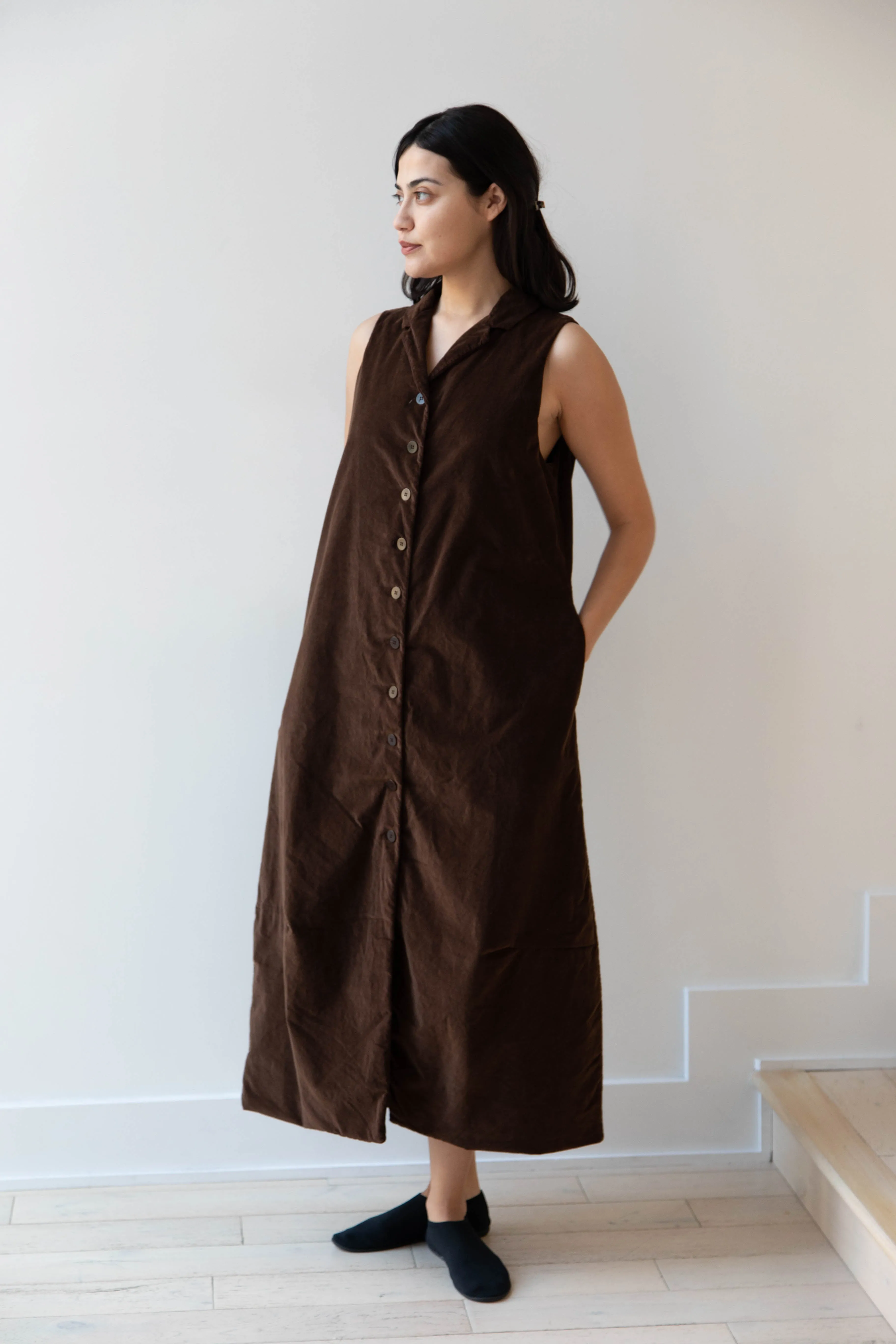 Album di Famiglia | Velvet Long Sleeveless Dress in Coffee