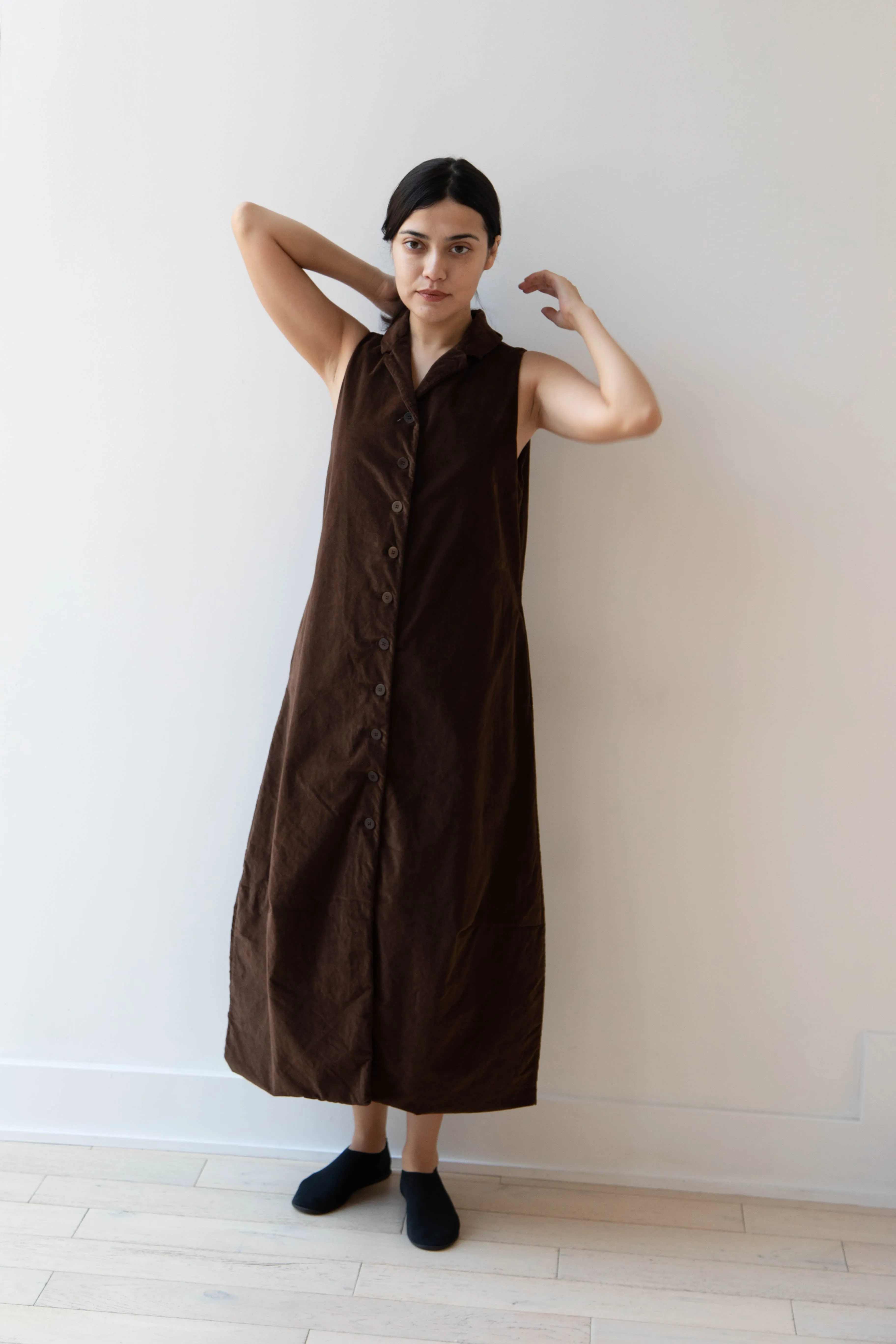 Album di Famiglia | Velvet Long Sleeveless Dress in Coffee