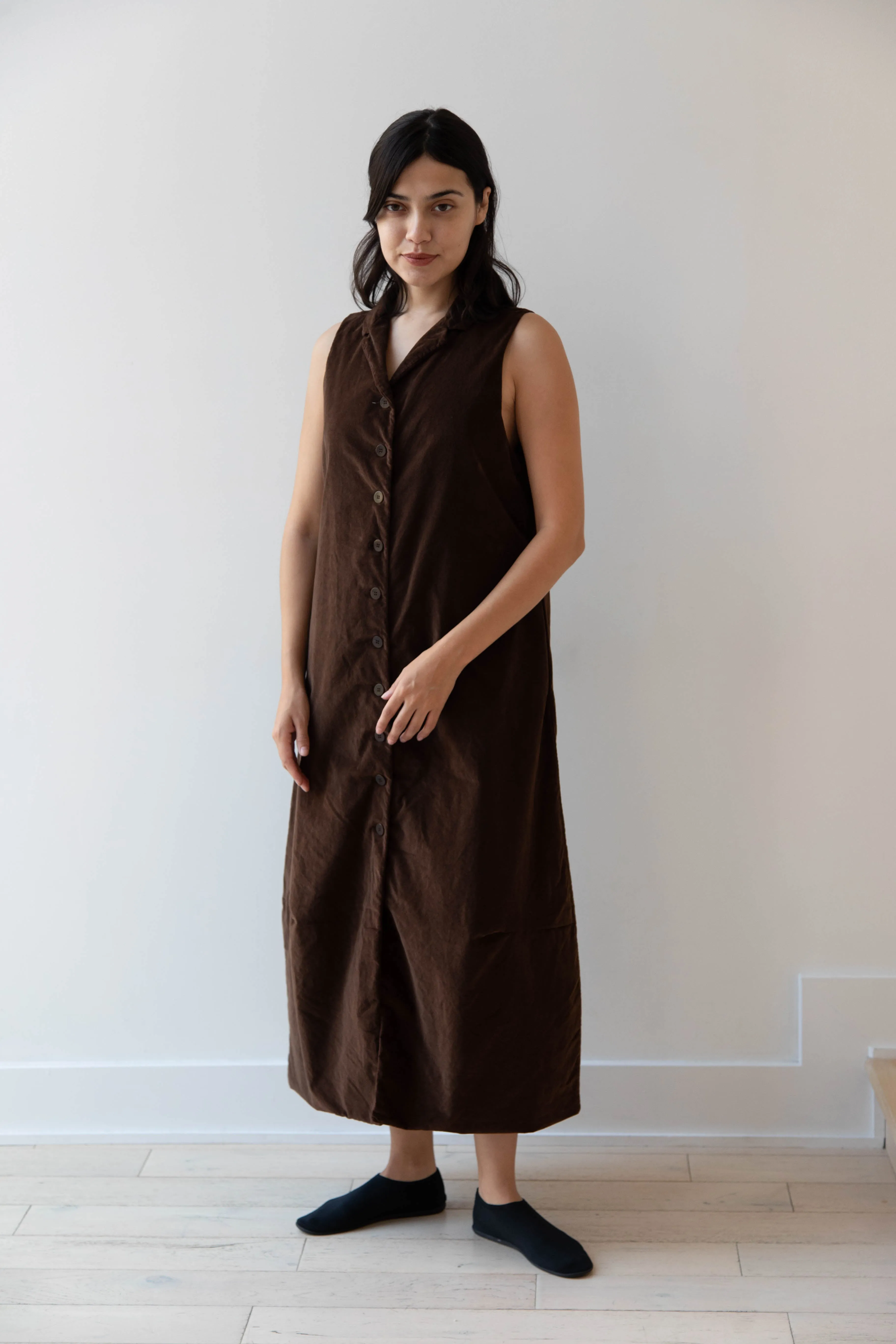 Album di Famiglia | Velvet Long Sleeveless Dress in Coffee