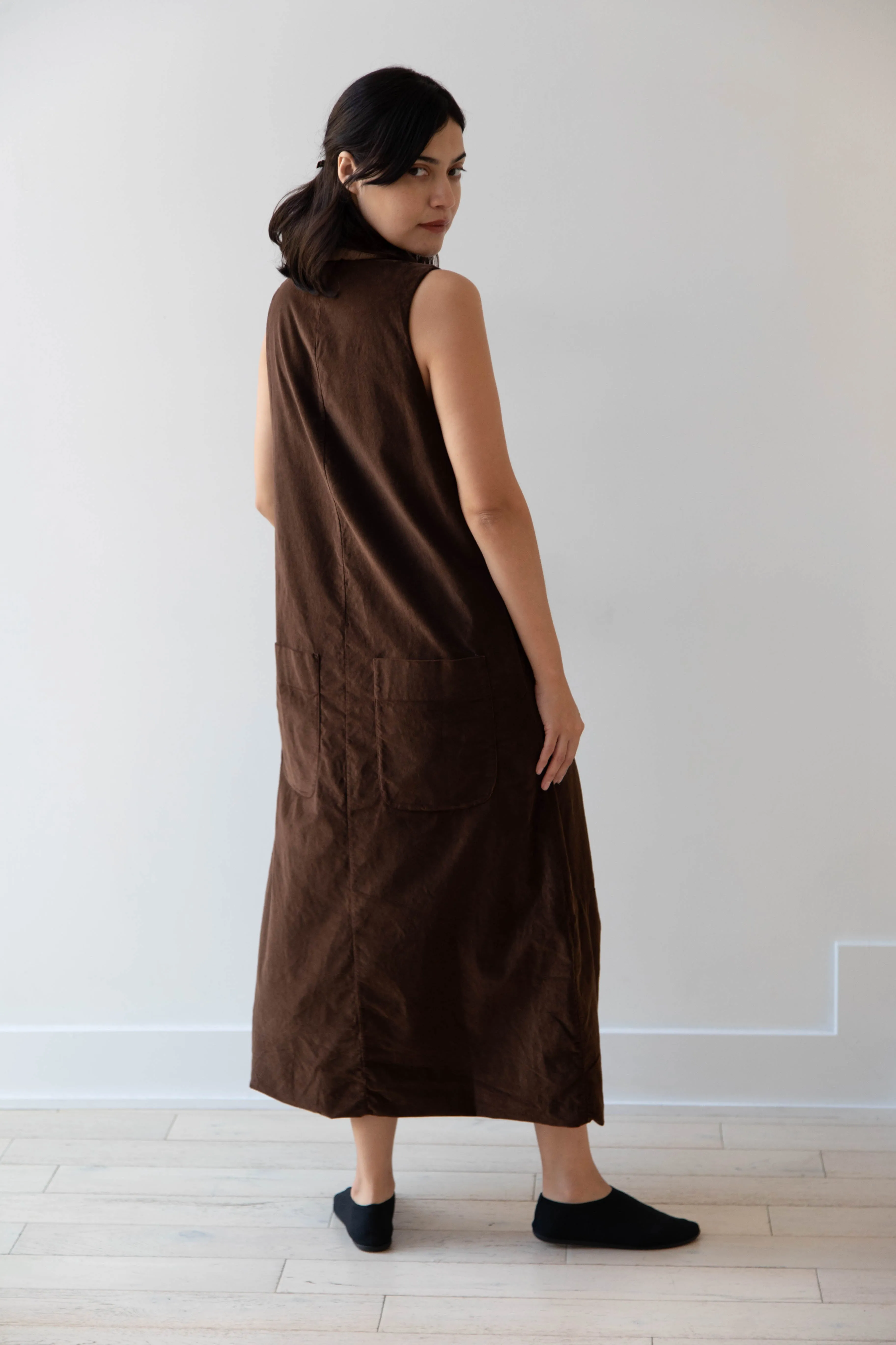 Album di Famiglia | Velvet Long Sleeveless Dress in Coffee