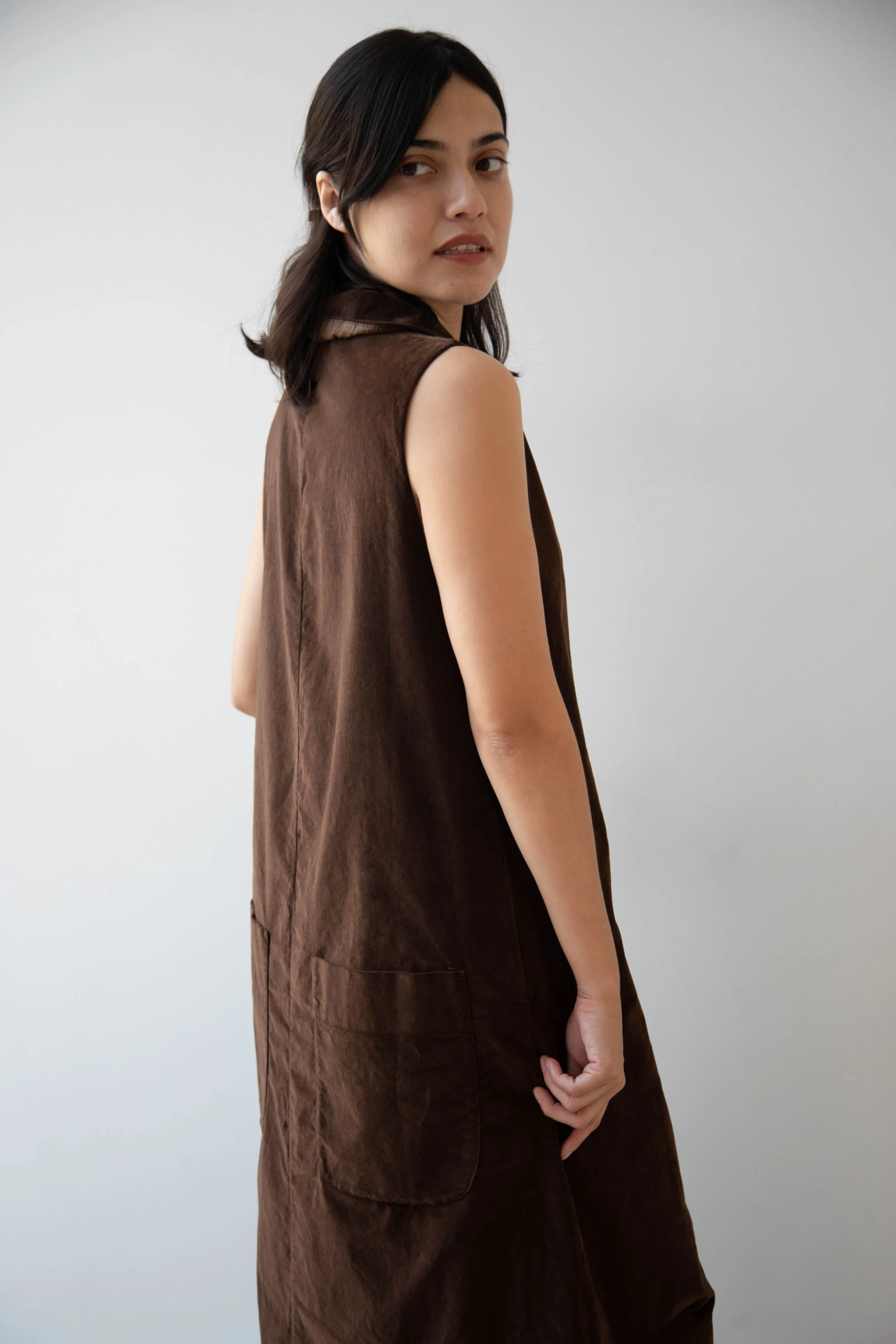 Album di Famiglia | Velvet Long Sleeveless Dress in Coffee