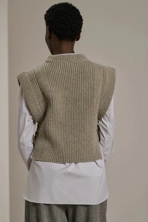 Alky Sleeveless Pullover