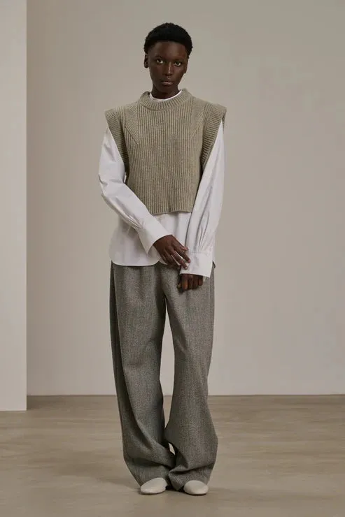 Alky Sleeveless Pullover