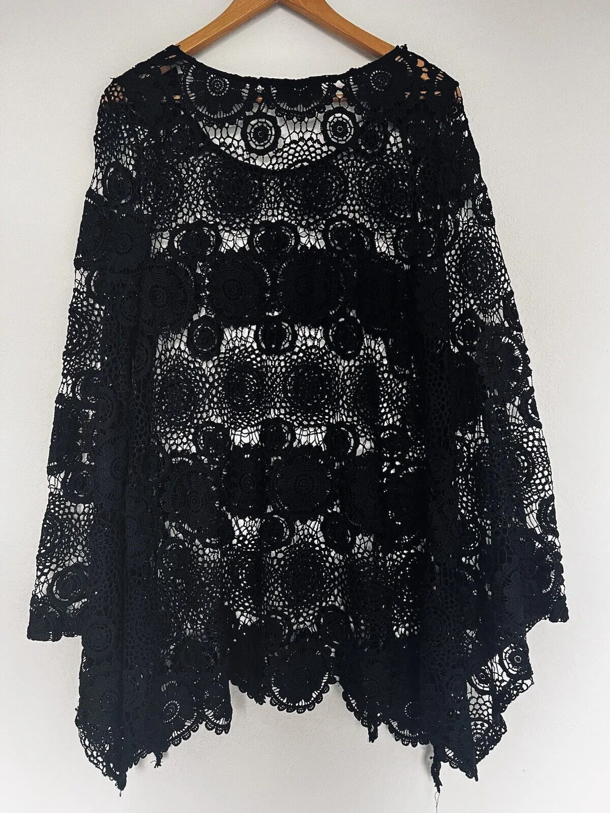 ANTHROPOLOGIE By Together Embroidered Crochet knit Sz XL Black Boho Cover Up