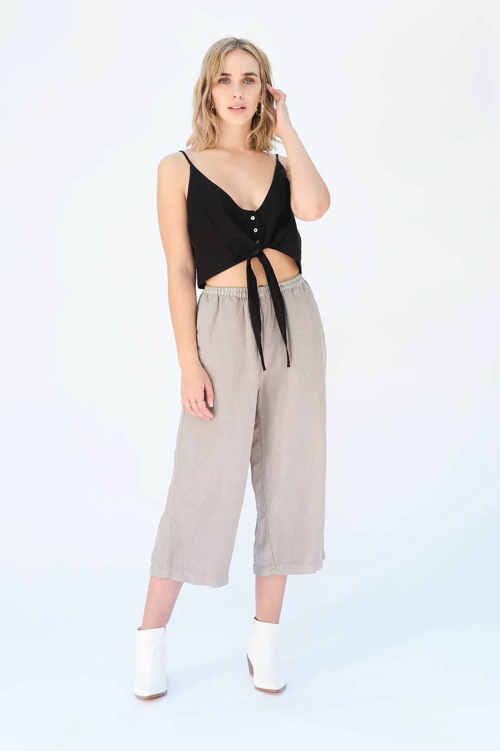 Ava Linen Top