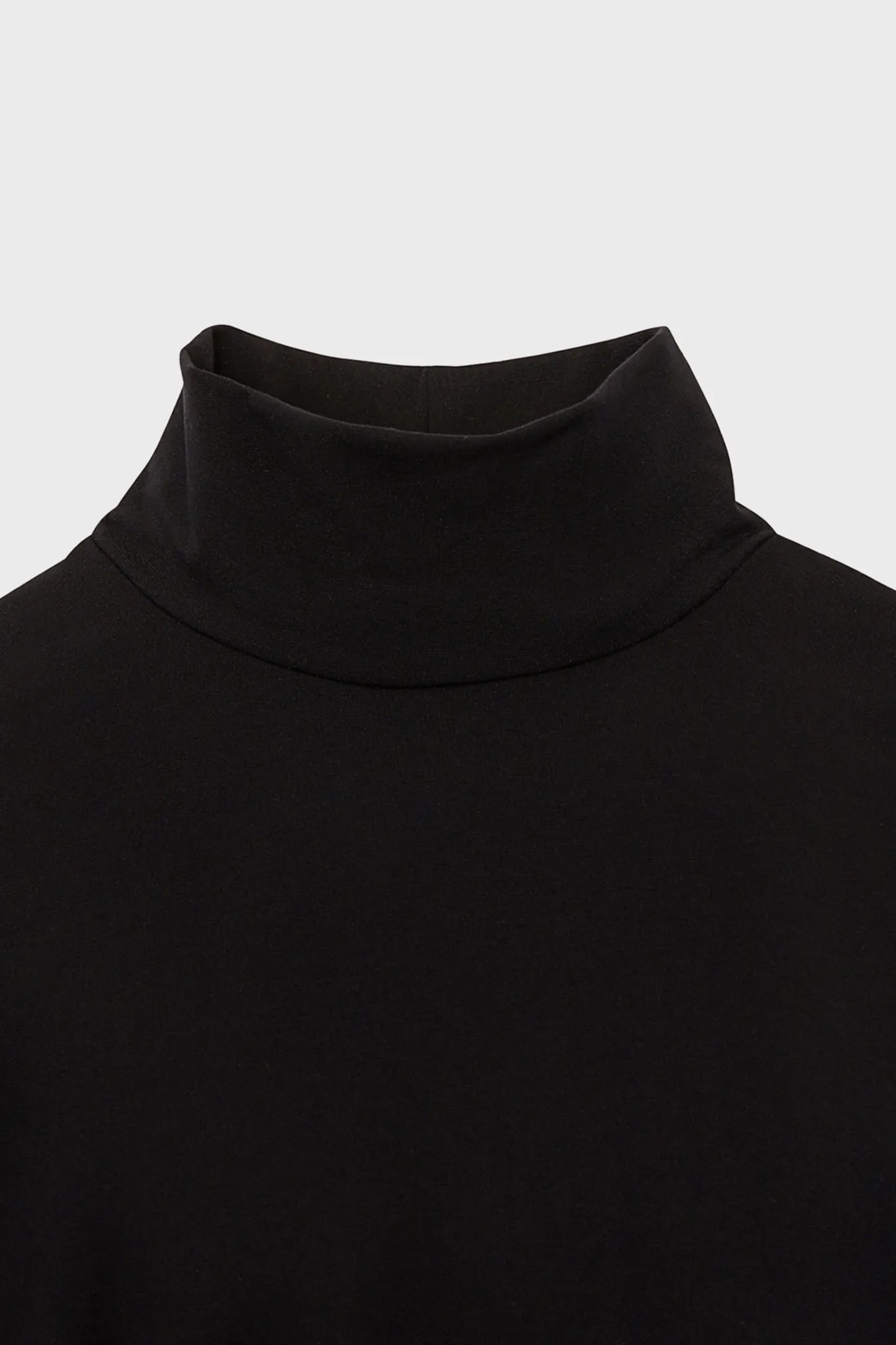 Black Aurora Short Sleeve Turtleneck