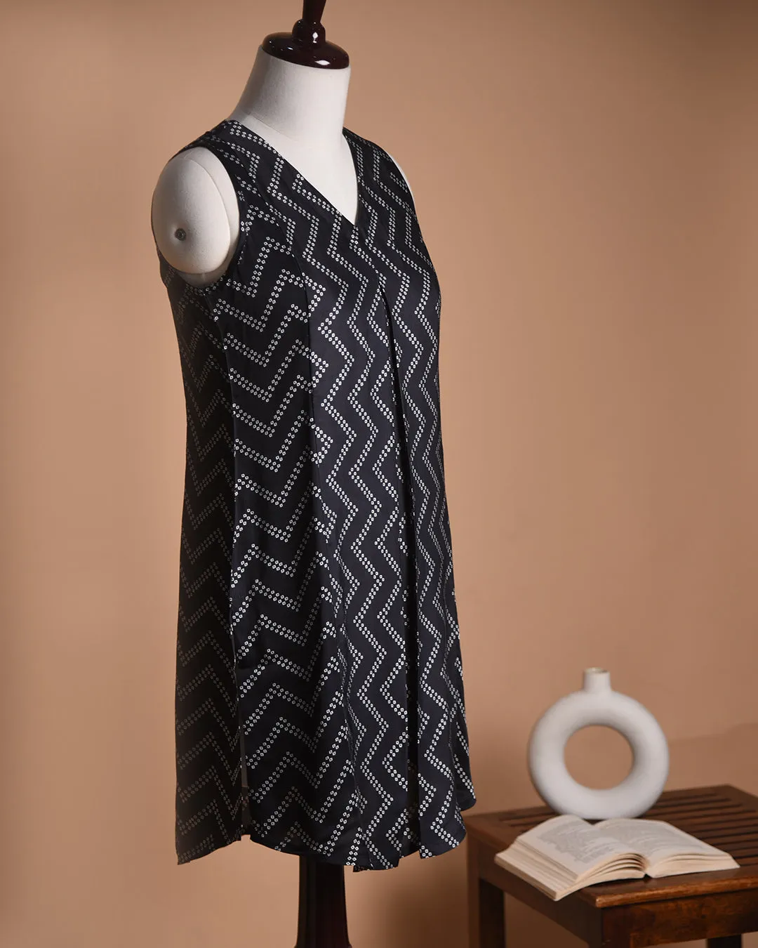 Black Ready-To-Wear Satin Silk Sleevless Tunic