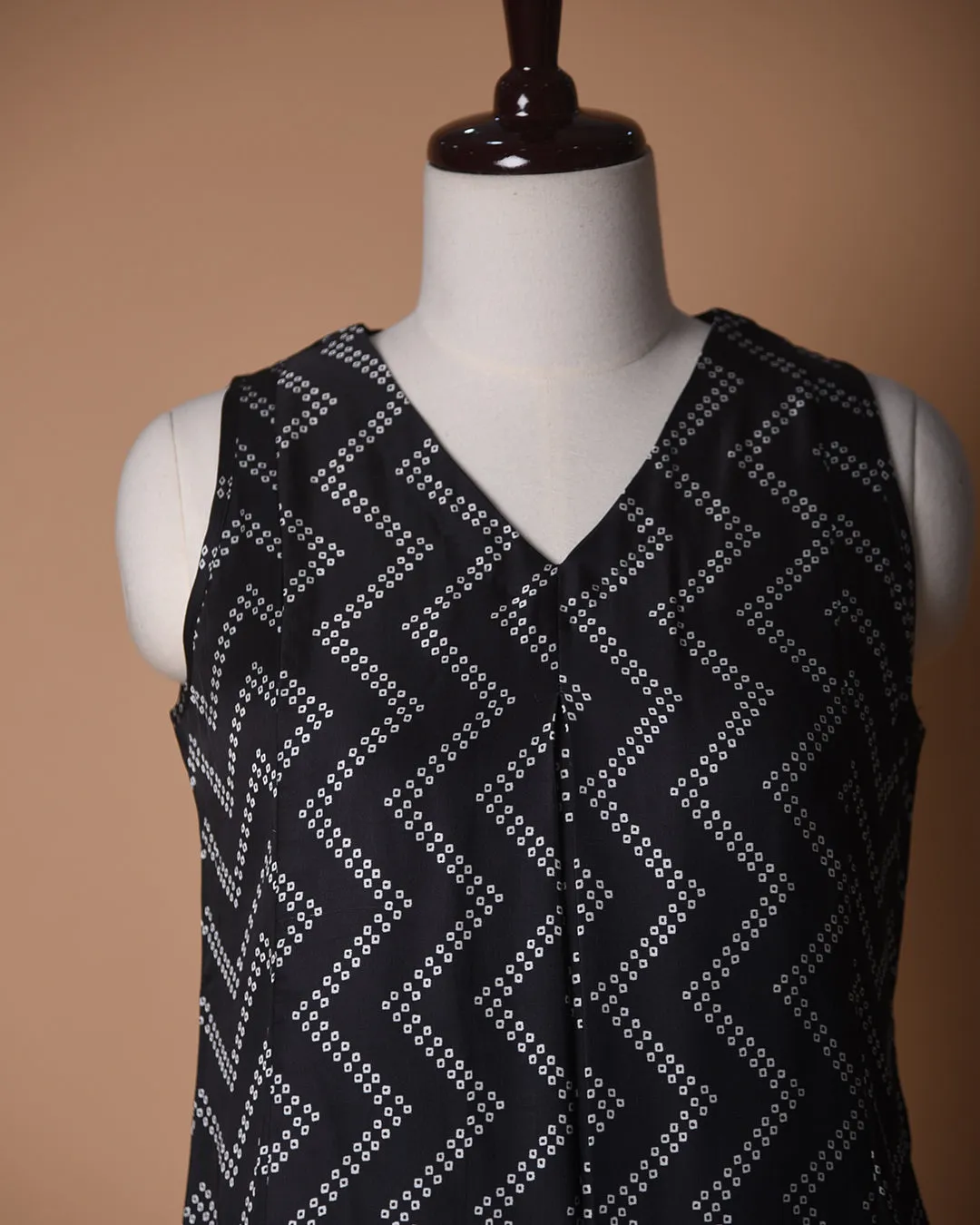 Black Ready-To-Wear Satin Silk Sleevless Tunic