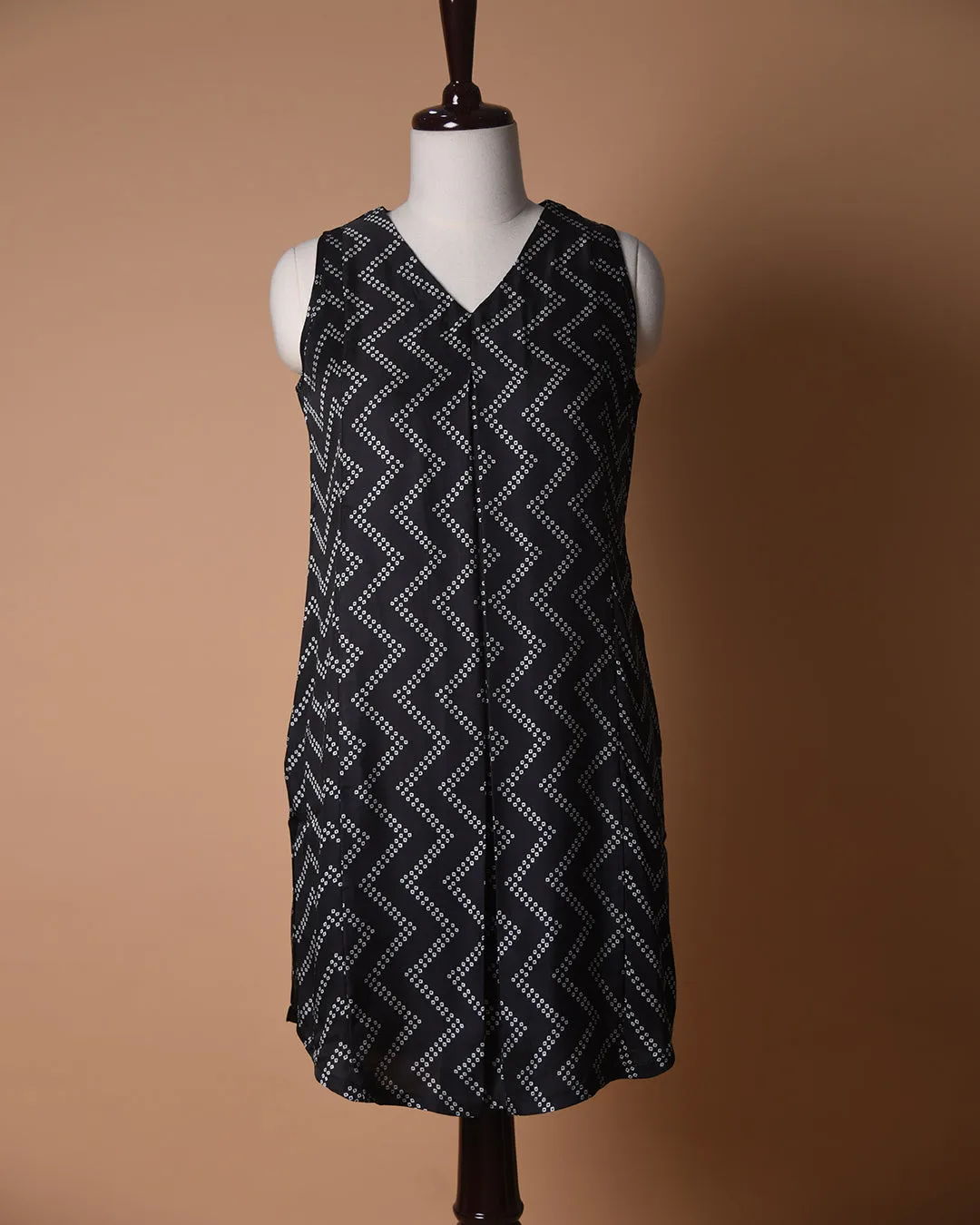Black Ready-To-Wear Satin Silk Sleevless Tunic