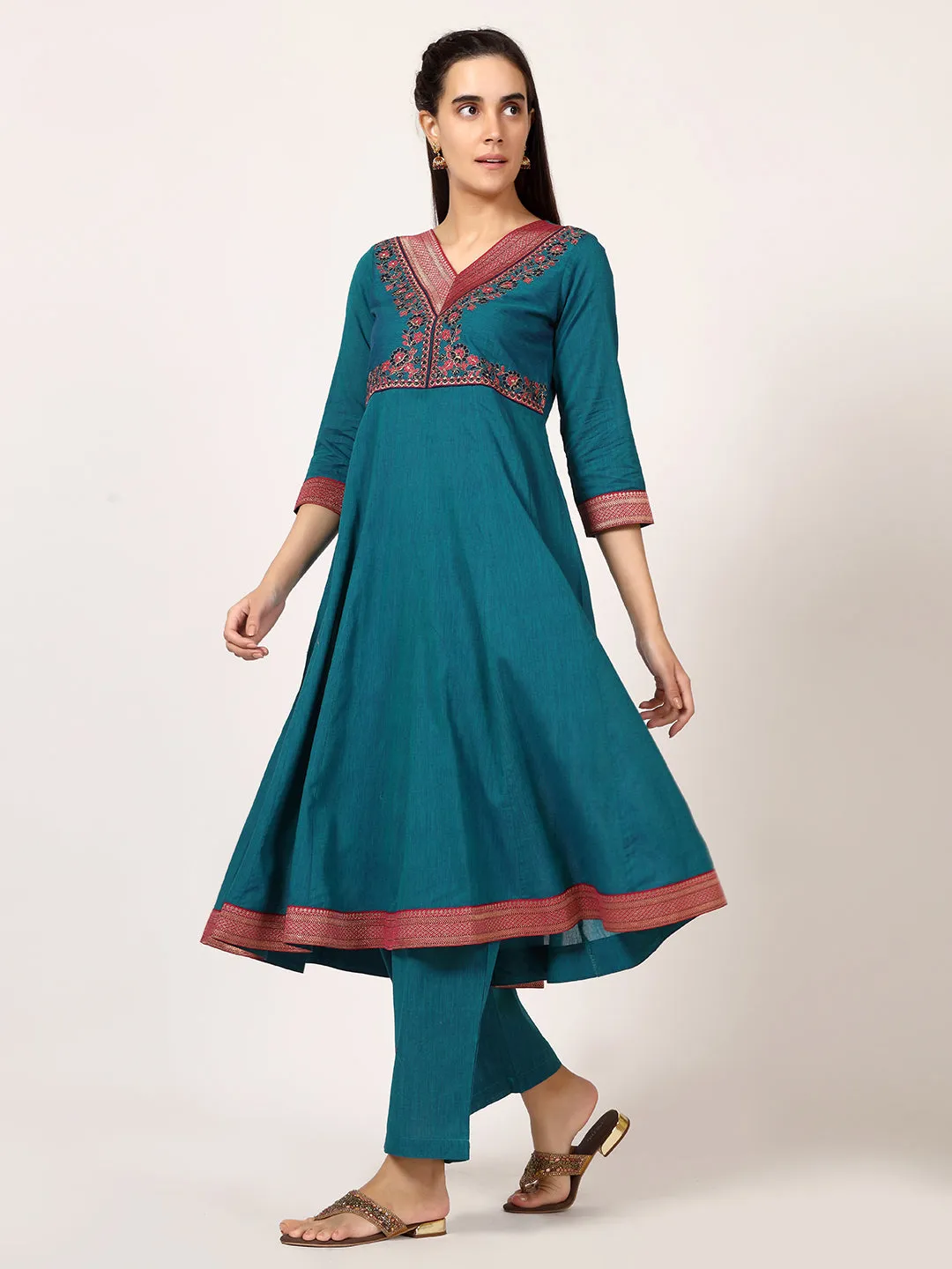 Blue Cotton Embroidered Kurta Set with Brocade Lace and Neck Embroidery