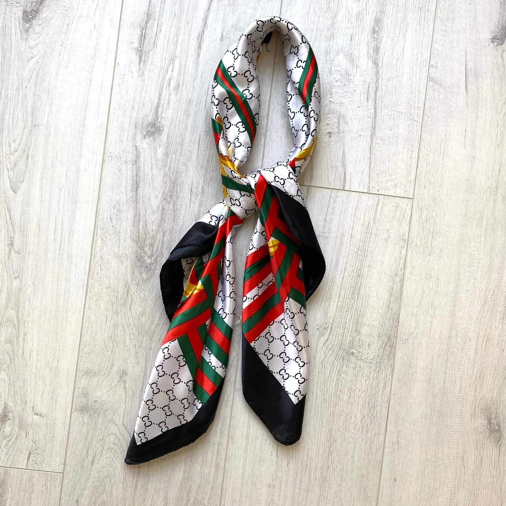 Candy Monochrome Neck Scarf