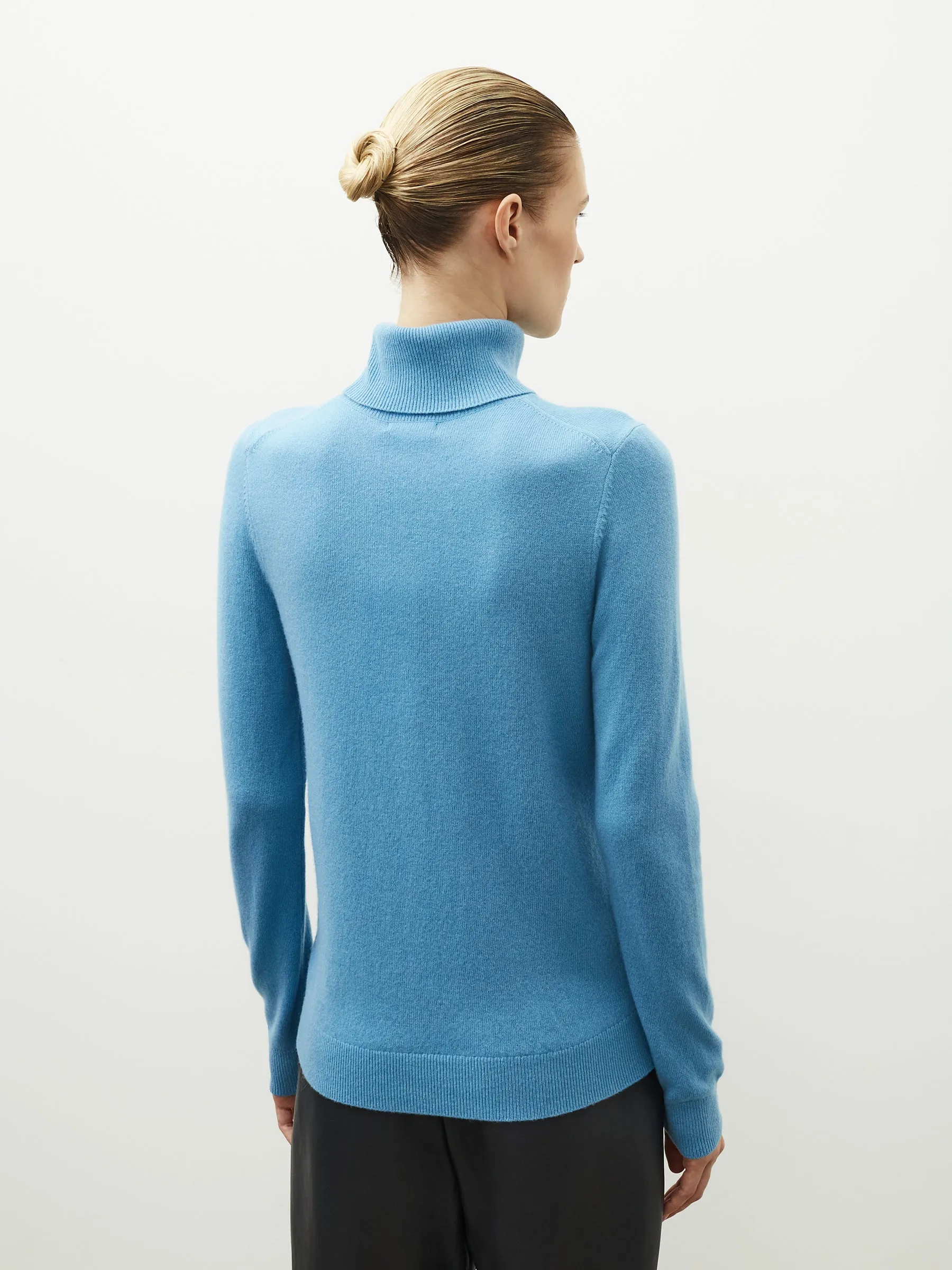 Cashmere turtleneck