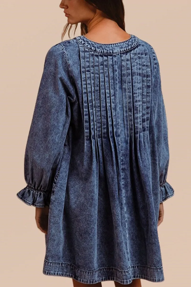 Chouyatou Long Sleeve Jean Dresses for Women 2024 Trendy Smocked Babydoll Bow Tie Front Denim Dress Summer