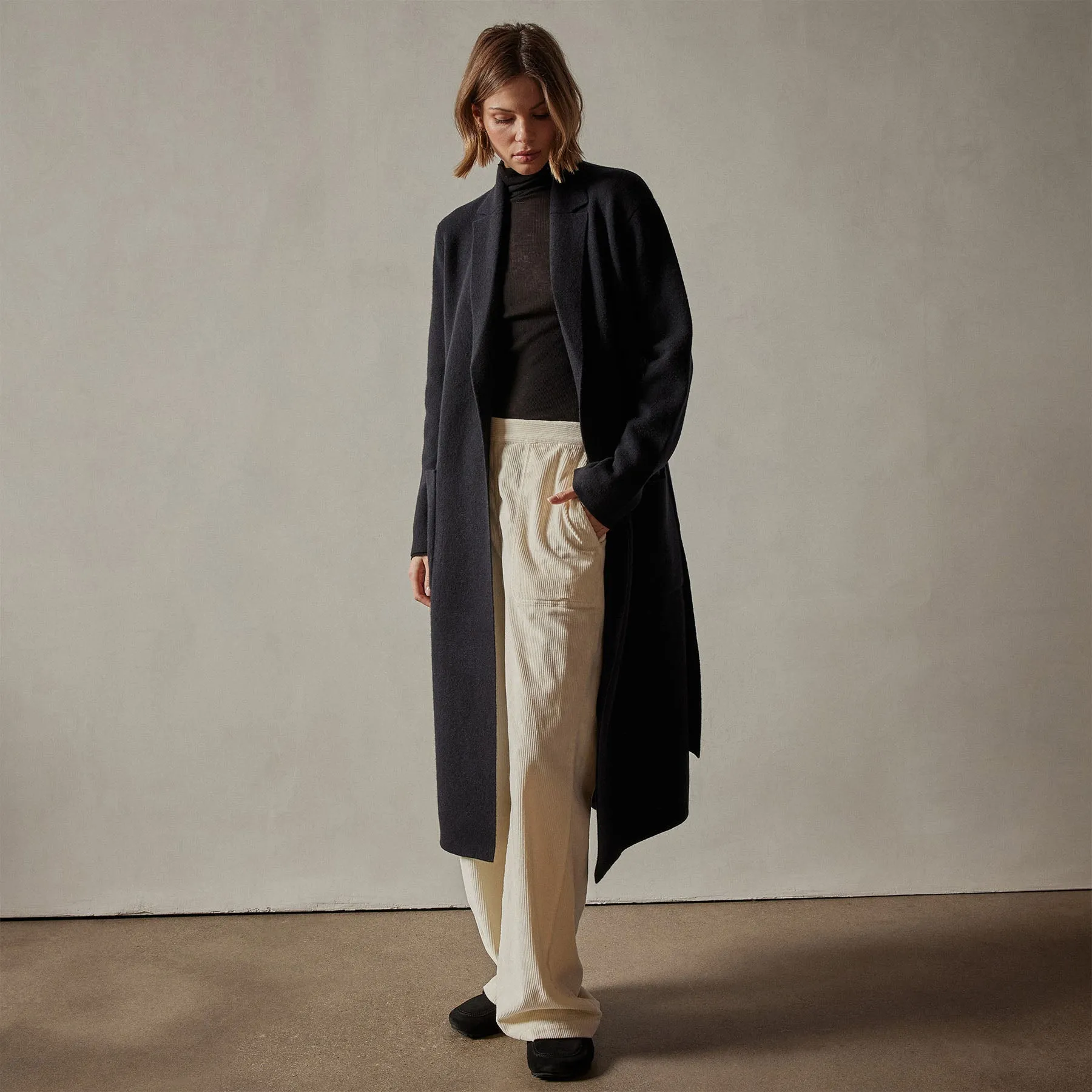 Cotton Cashmere Blend Ribbed Turtleneck - Black
