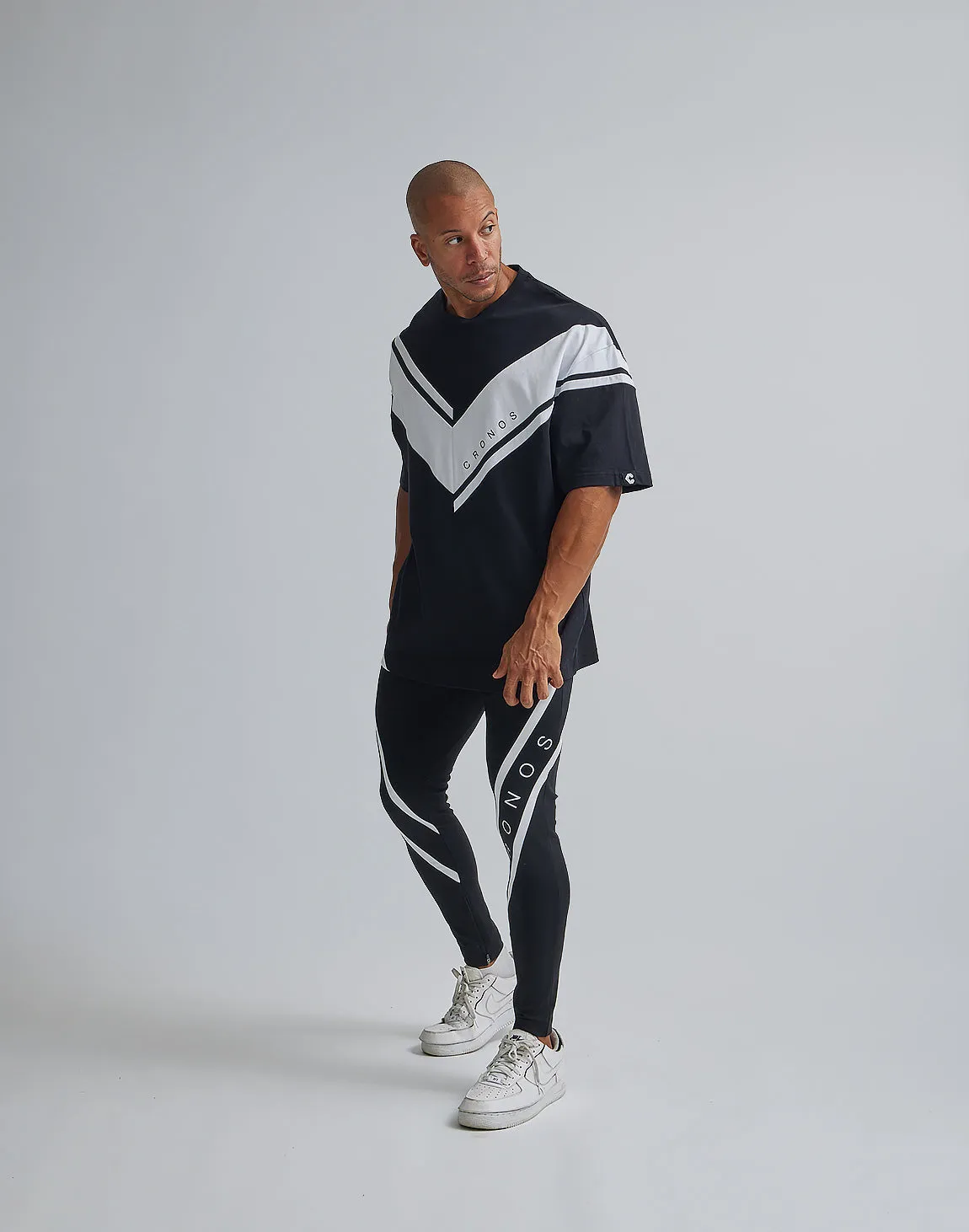 CRONOS V-SHAPED OVERSIZE T-SHIRTS【BLACK】