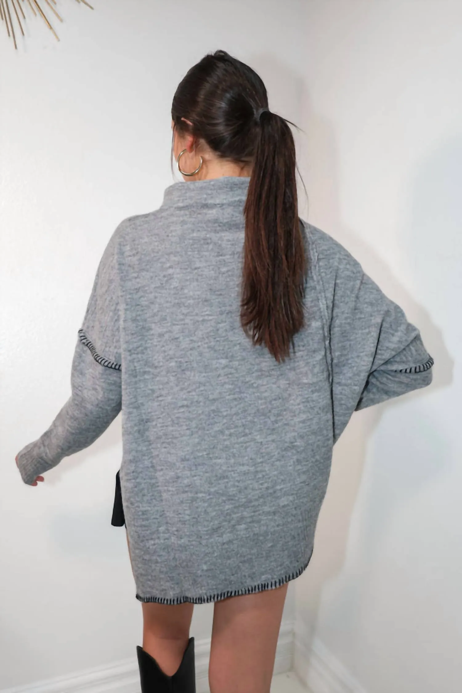 Elan - Stitch Sweater