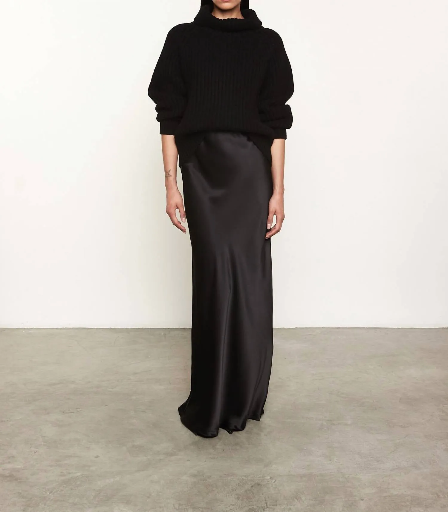 Enza Costa - CHUNKY CASHMERE TURTLENECK SWEATER