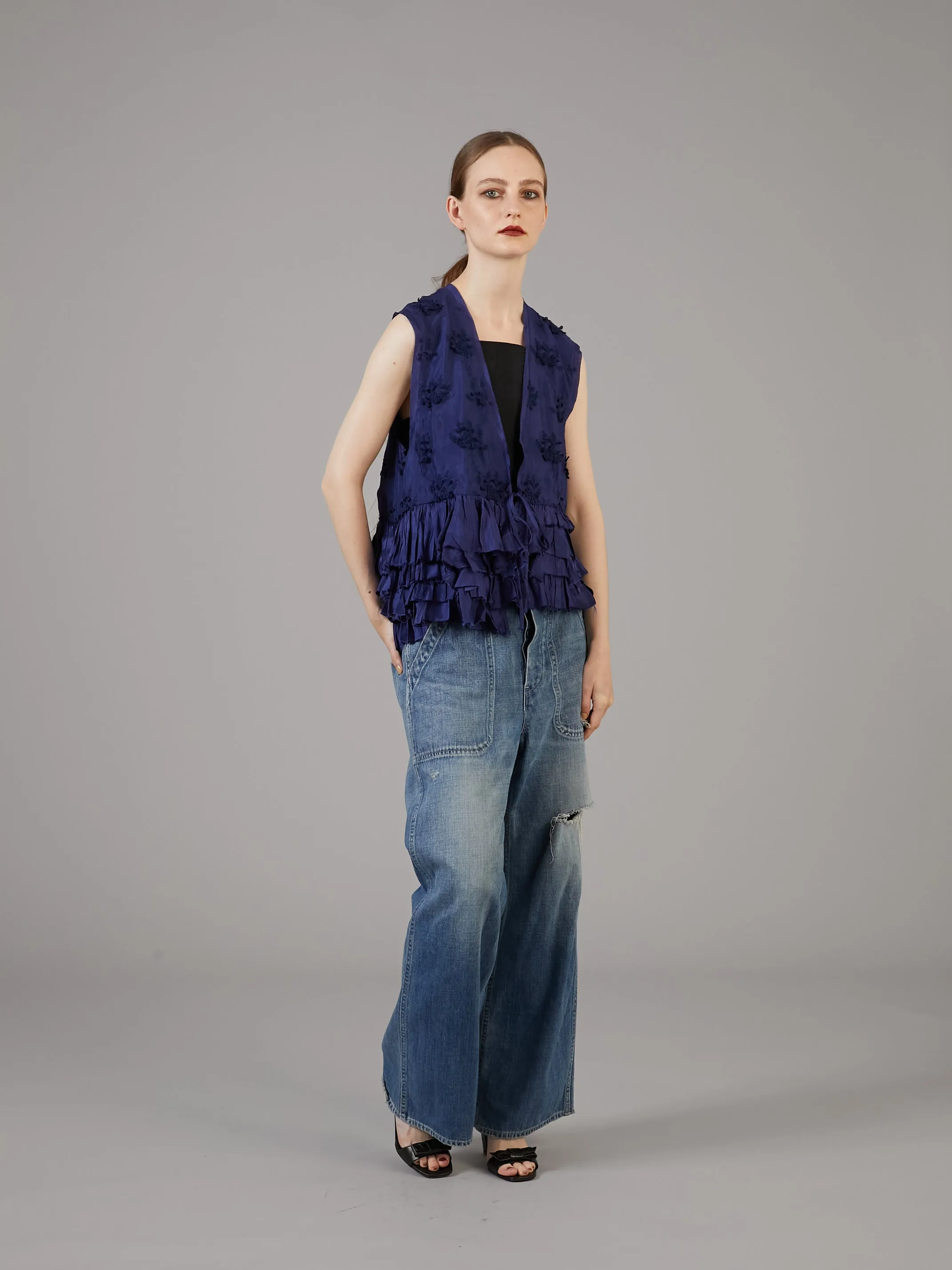 frill rayon shantung vest | BLACK