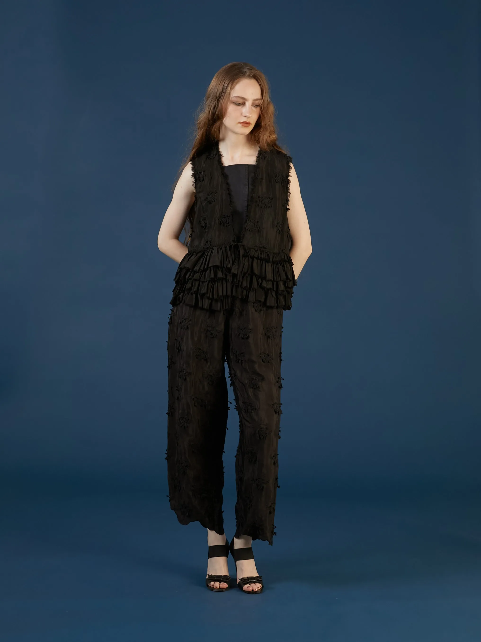 frill rayon shantung vest | BLACK