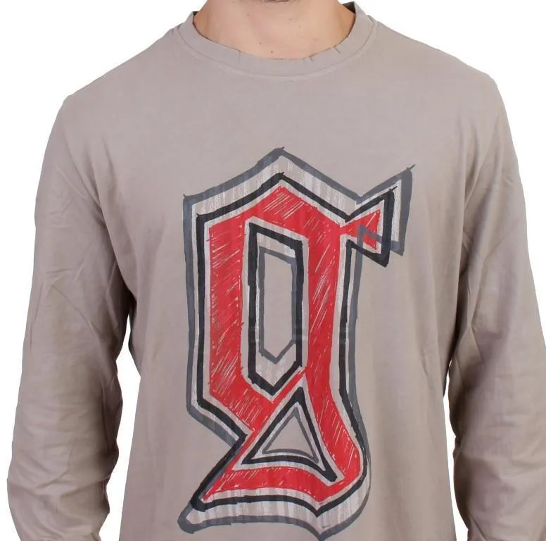 Gray crewneck long sleeve t-shirt