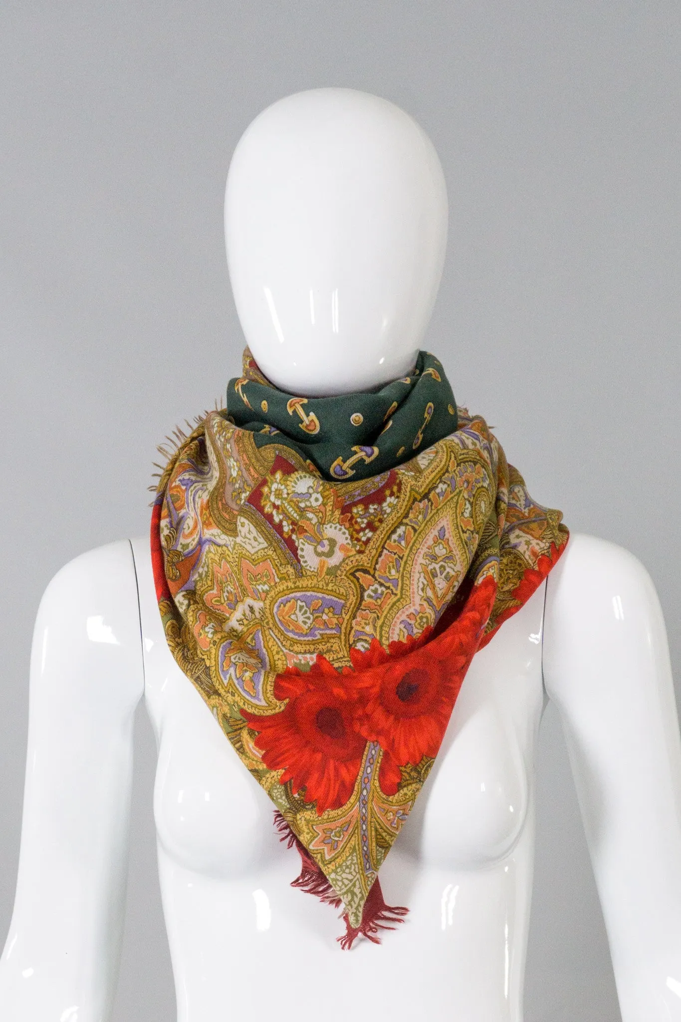 Horsebit & Gerbera Oversized Scarf
