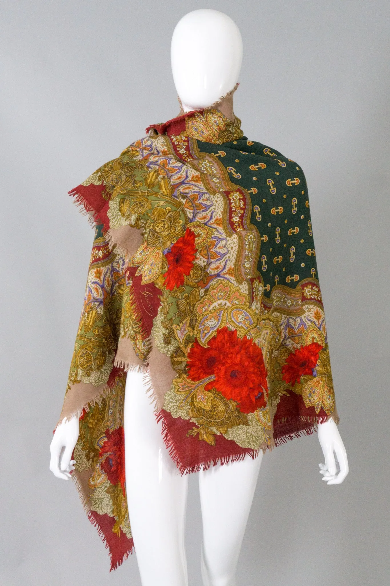 Horsebit & Gerbera Oversized Scarf