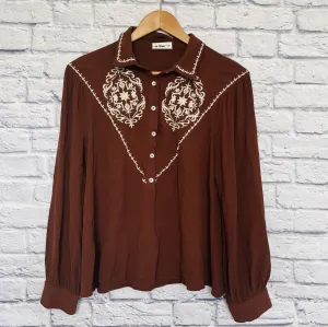 IN LOOM Brown Embroidered Blouse Sz M 1/2 Button Long Sleeve Western Boho Rodeo