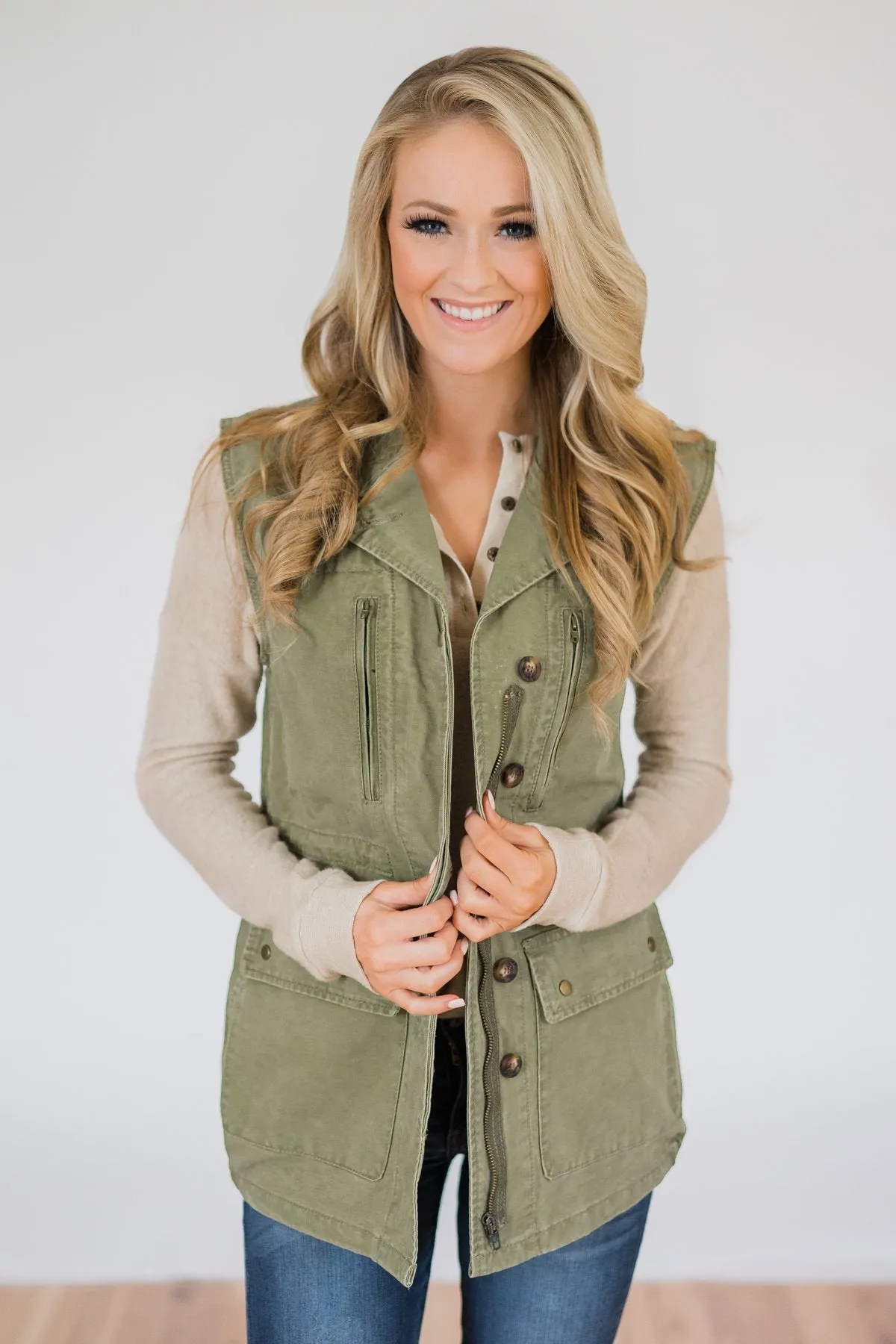It's in the Details Utility Vest- Deep Sage