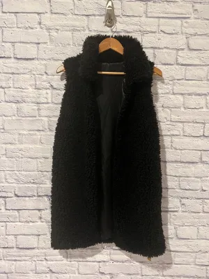 JUSTIN & TAYLOR Black Long Fleece Vest Size OS Open Front Mid Length Goth Grunge