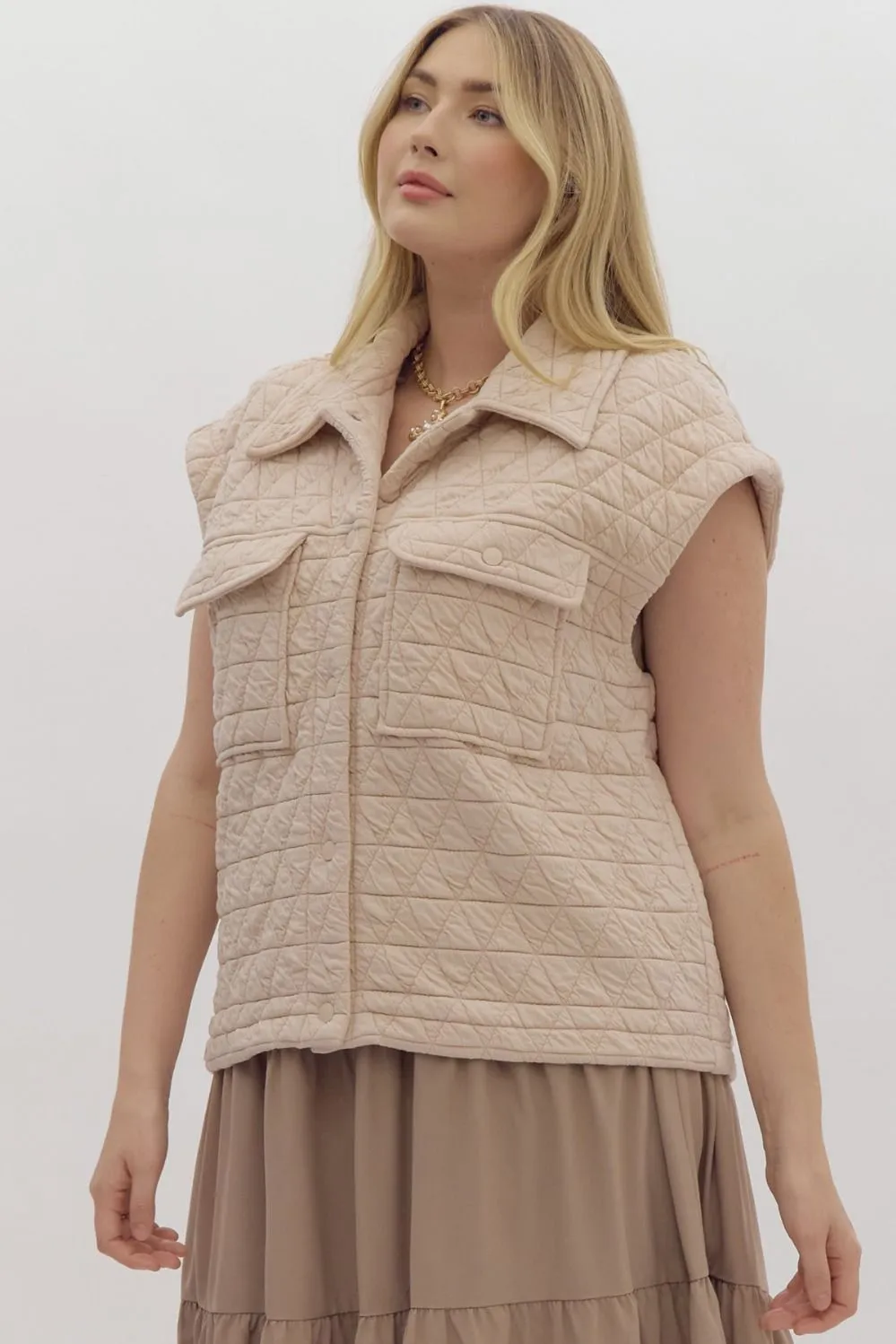 Keira Quilted Sleeveless Collared Button Down Vest || Ecru
